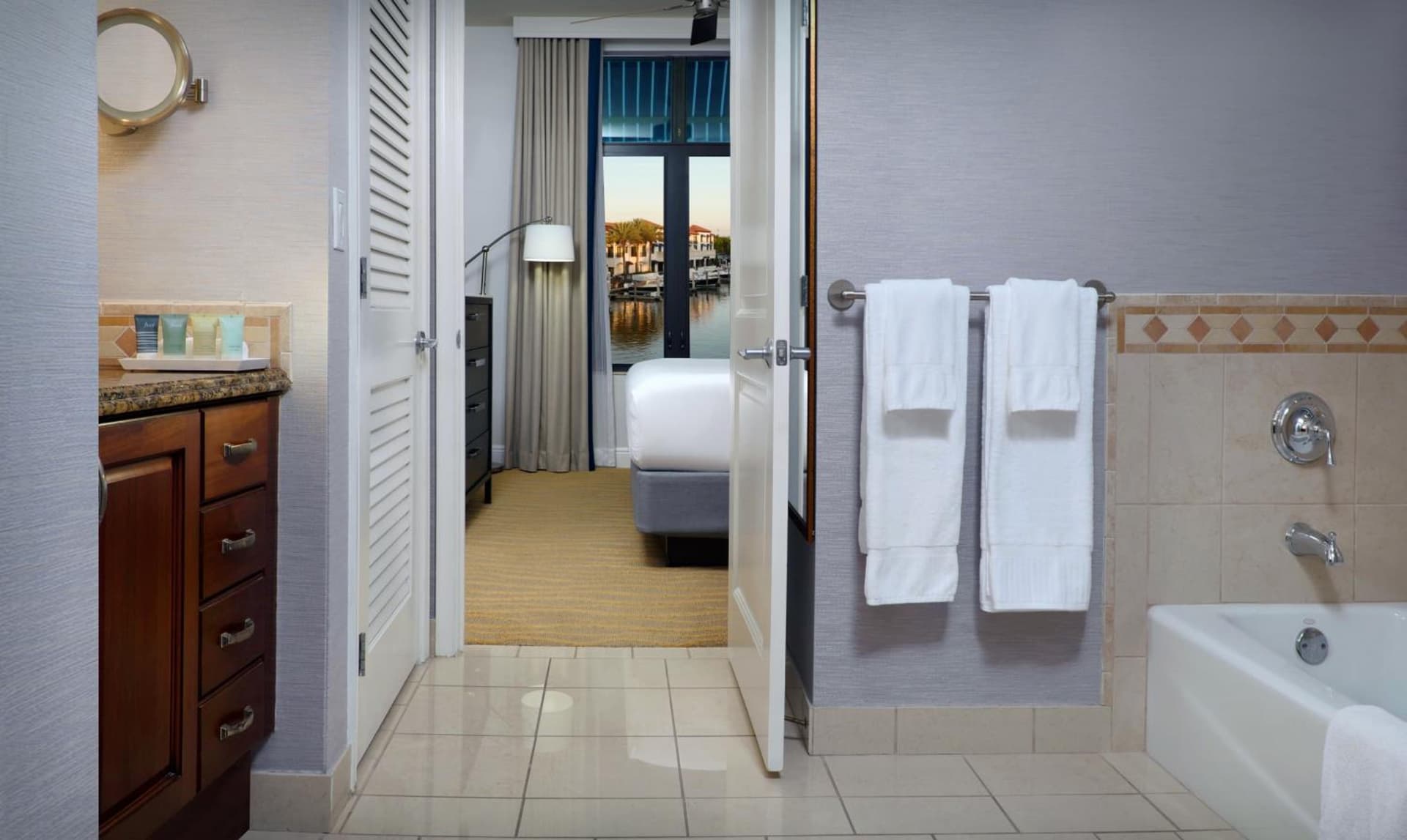 Naples Bay Resort and Marina gallery photo in Naples, FL — image 39