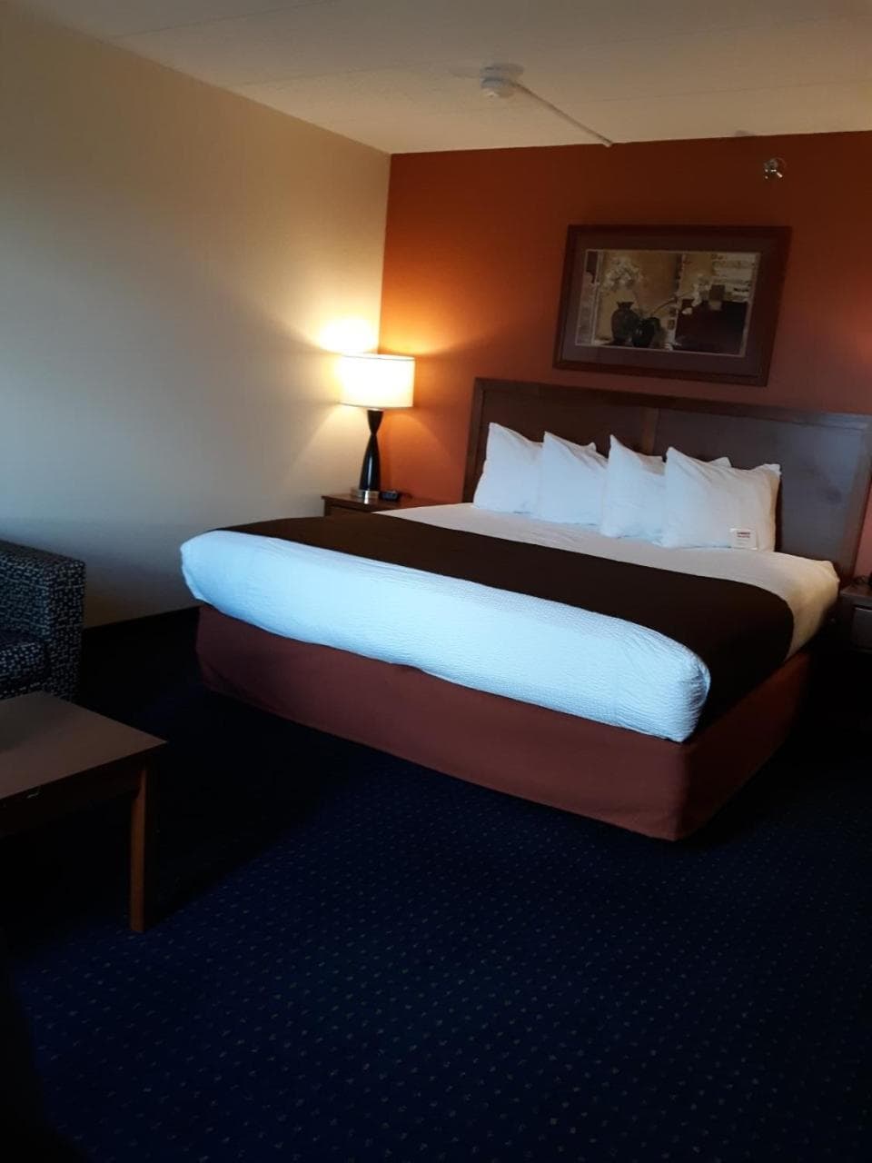 AmericInn by Wyndham Cedar Rapids Airport interior in Cedar Rapids, IA — gallery photo 2
