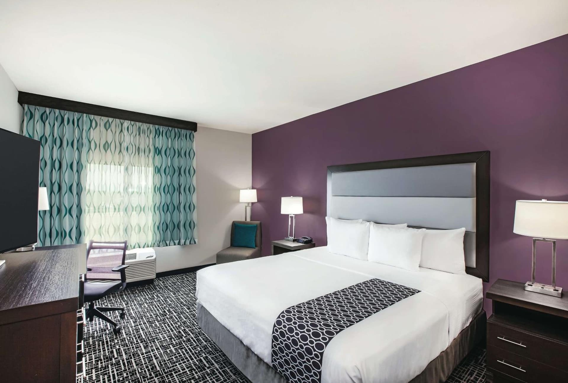 La Quinta by Wyndham McAllen La Plaza Mall gallery photo in McAllen, TX — image 43