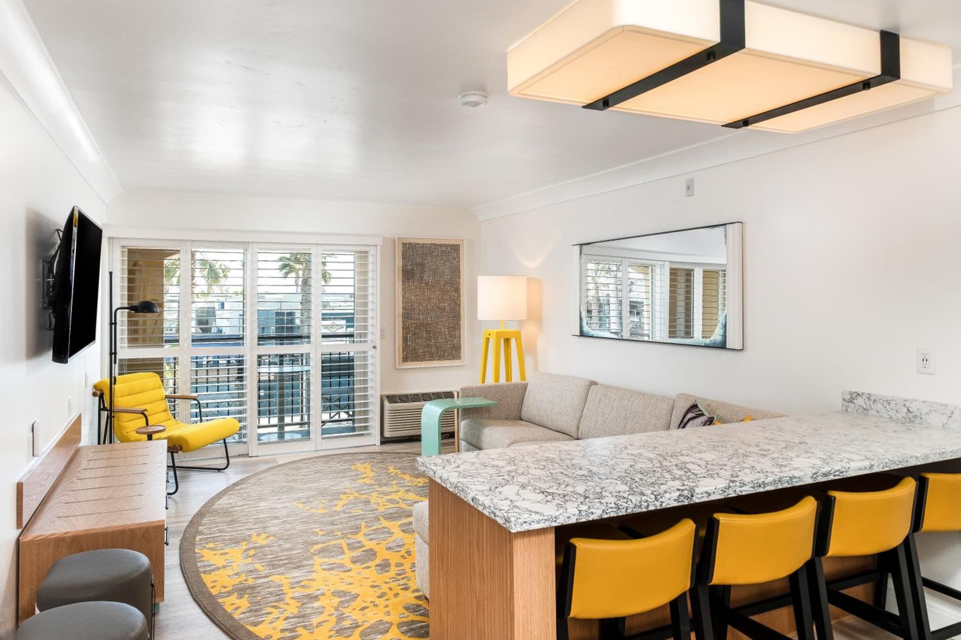 Ocean Park Inn interior in San Diego, CA — gallery photo 2