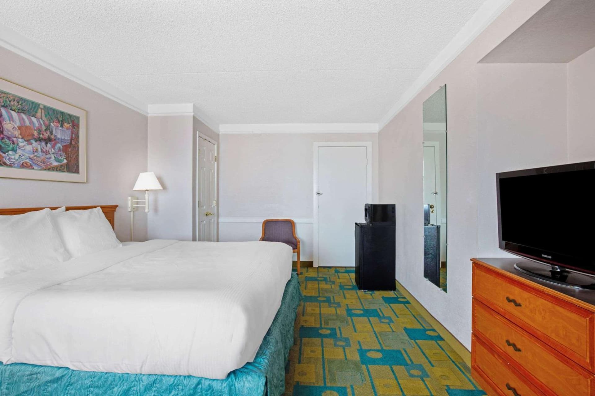 Days Inn by Wyndham Reno gallery photo in Reno, NV — image 11