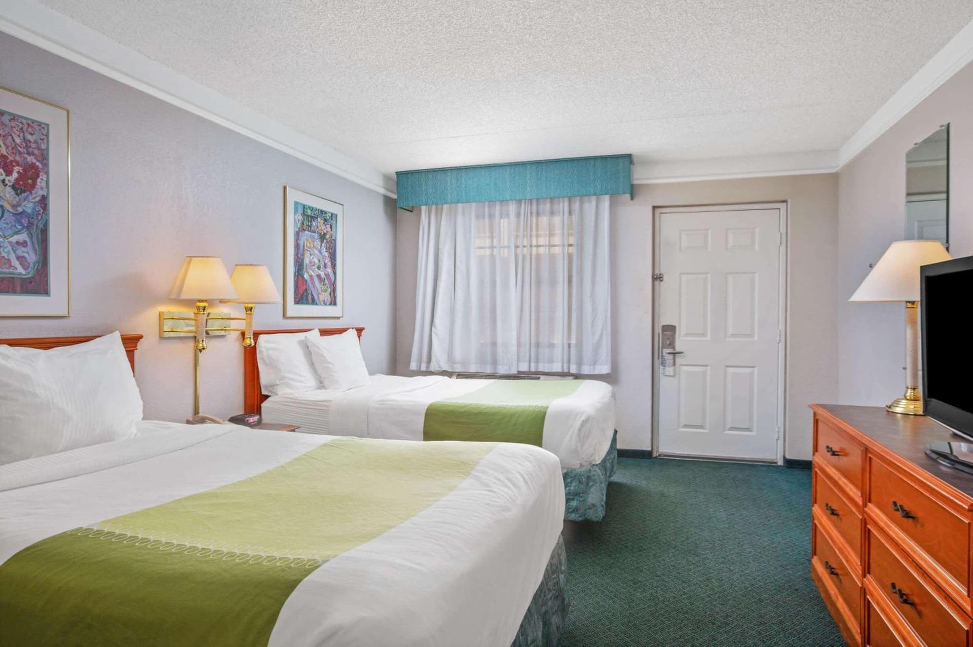 Days Inn by Wyndham Reno gallery photo in Reno, NV — image 16