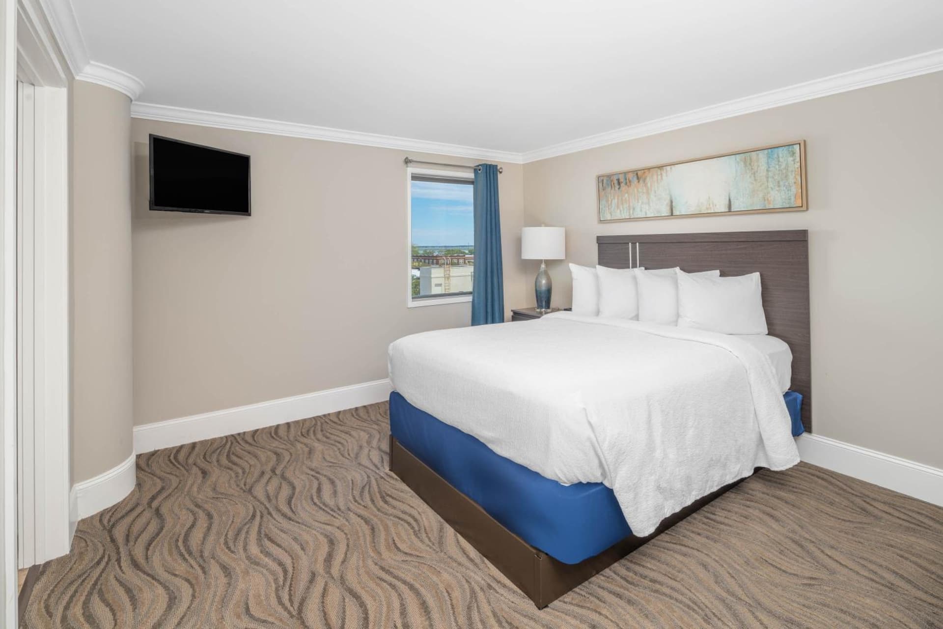 Bask Hotel at Big Rock Landing gallery photo in Morehead City, NC — image 27