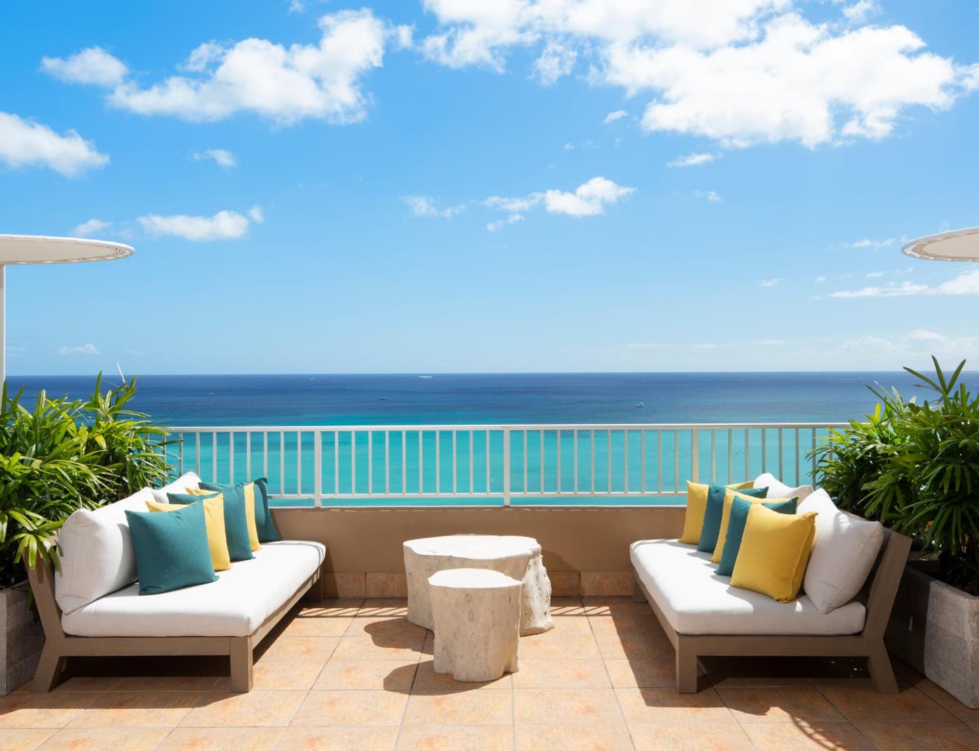 The Twin Fin Hotel gallery photo in Honolulu, HI — image 32
