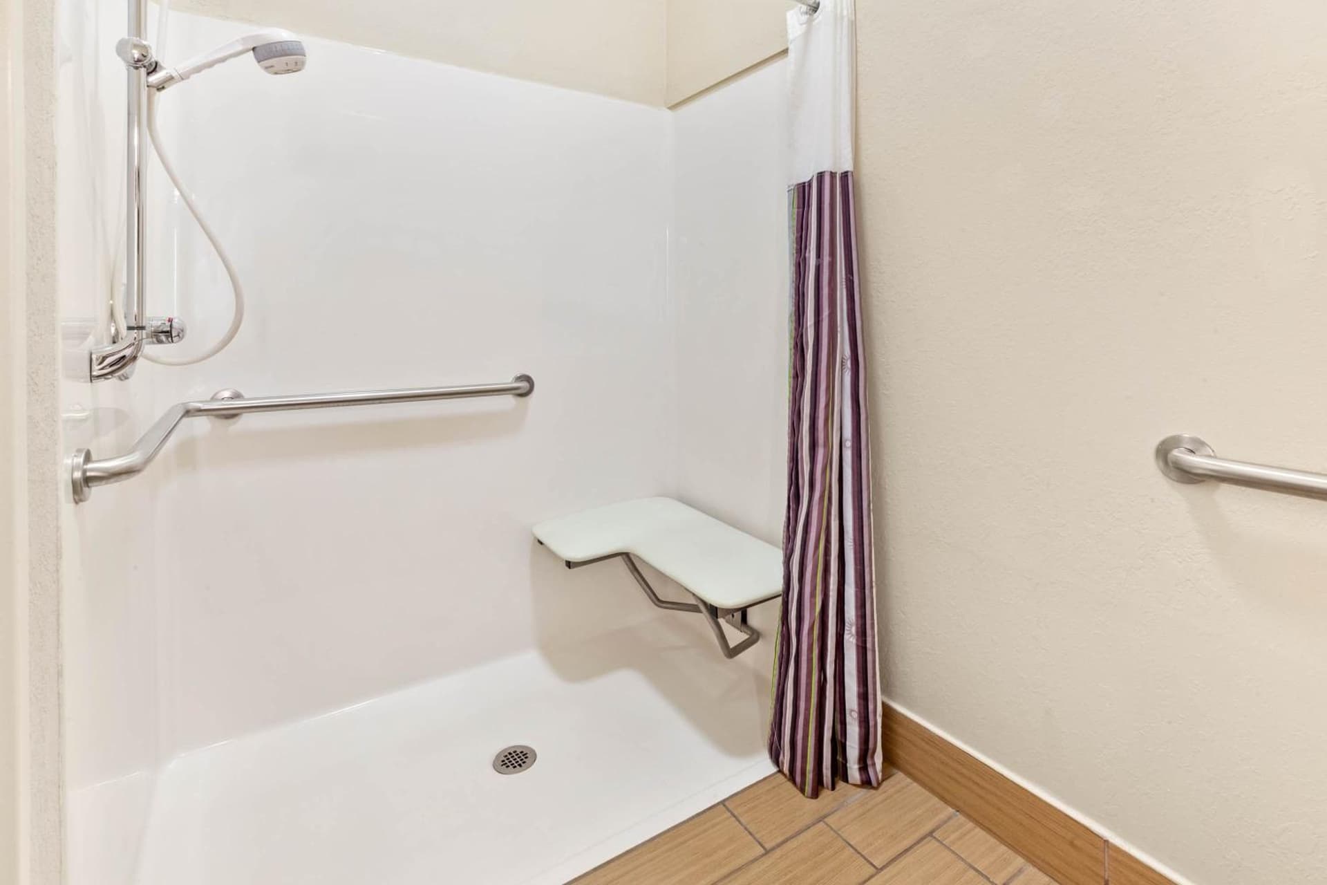La Quinta by Wyndham South Bend gallery photo in South Bend, IN — image 29