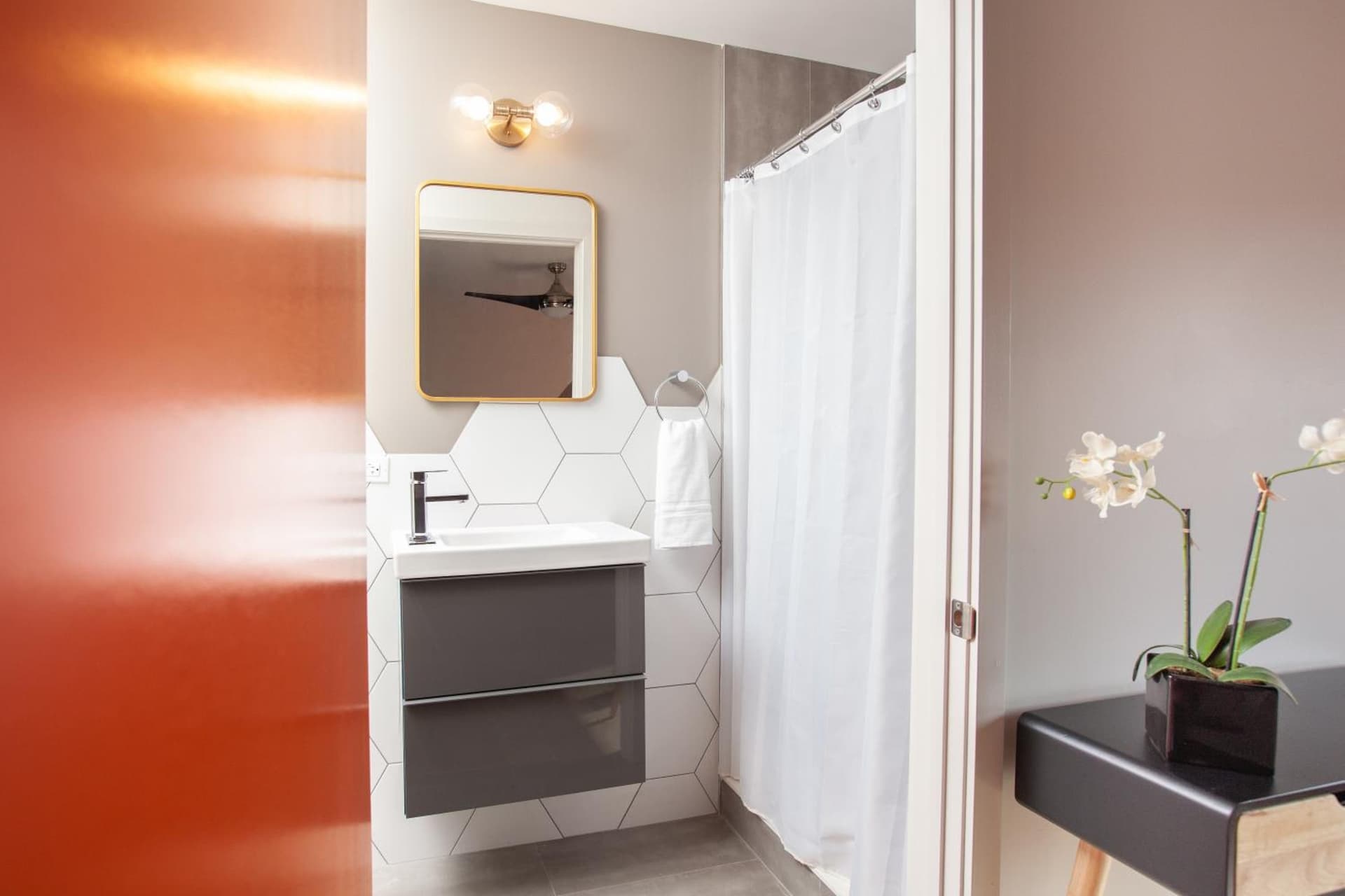 4411 Inn & Suites gallery photo in Michigan City, IN — image 18