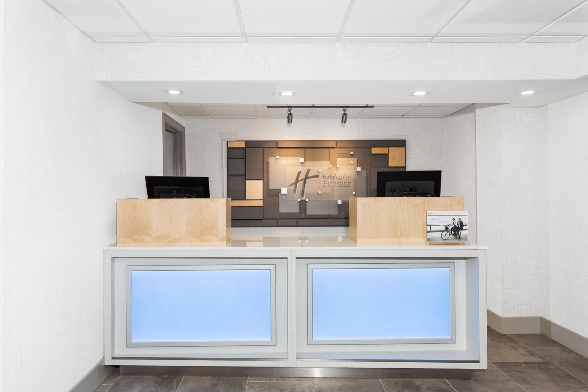 Holiday Inn Express Hopewell - Fort Lee by IHG property views in Hopewell, VA — gallery photo 3