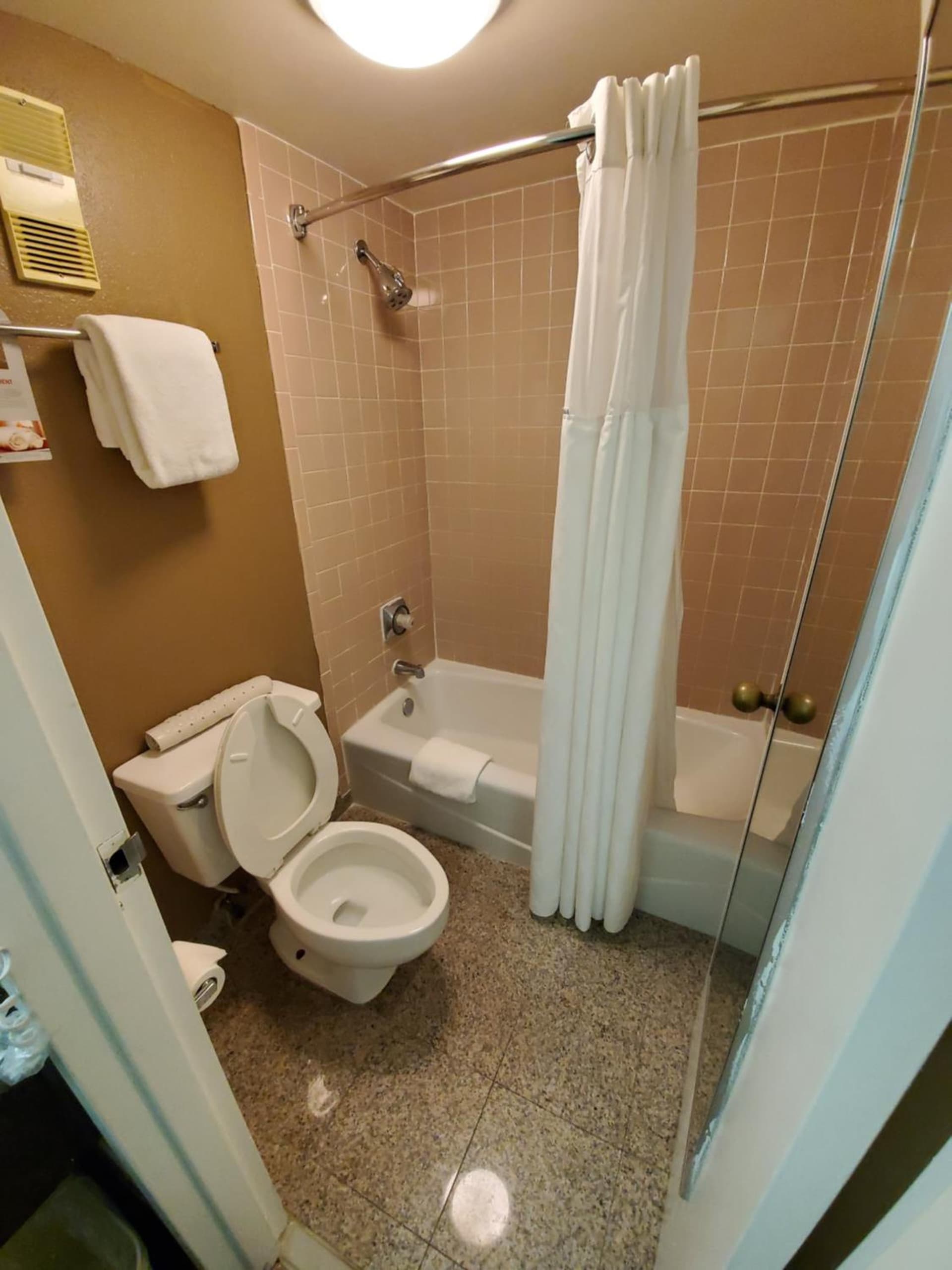 Ramada by Wyndham Temple Terrace/Tampa North gallery photo in Tampa, FL — image 36