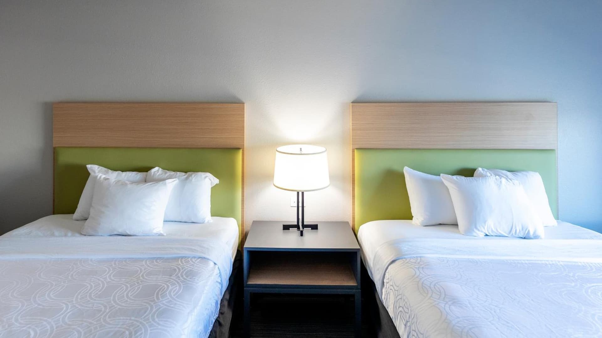 Country Inn & Suites by Radisson, Appleton Airport - Fox River Mall Area gallery photo in Appleton, WI — image 26