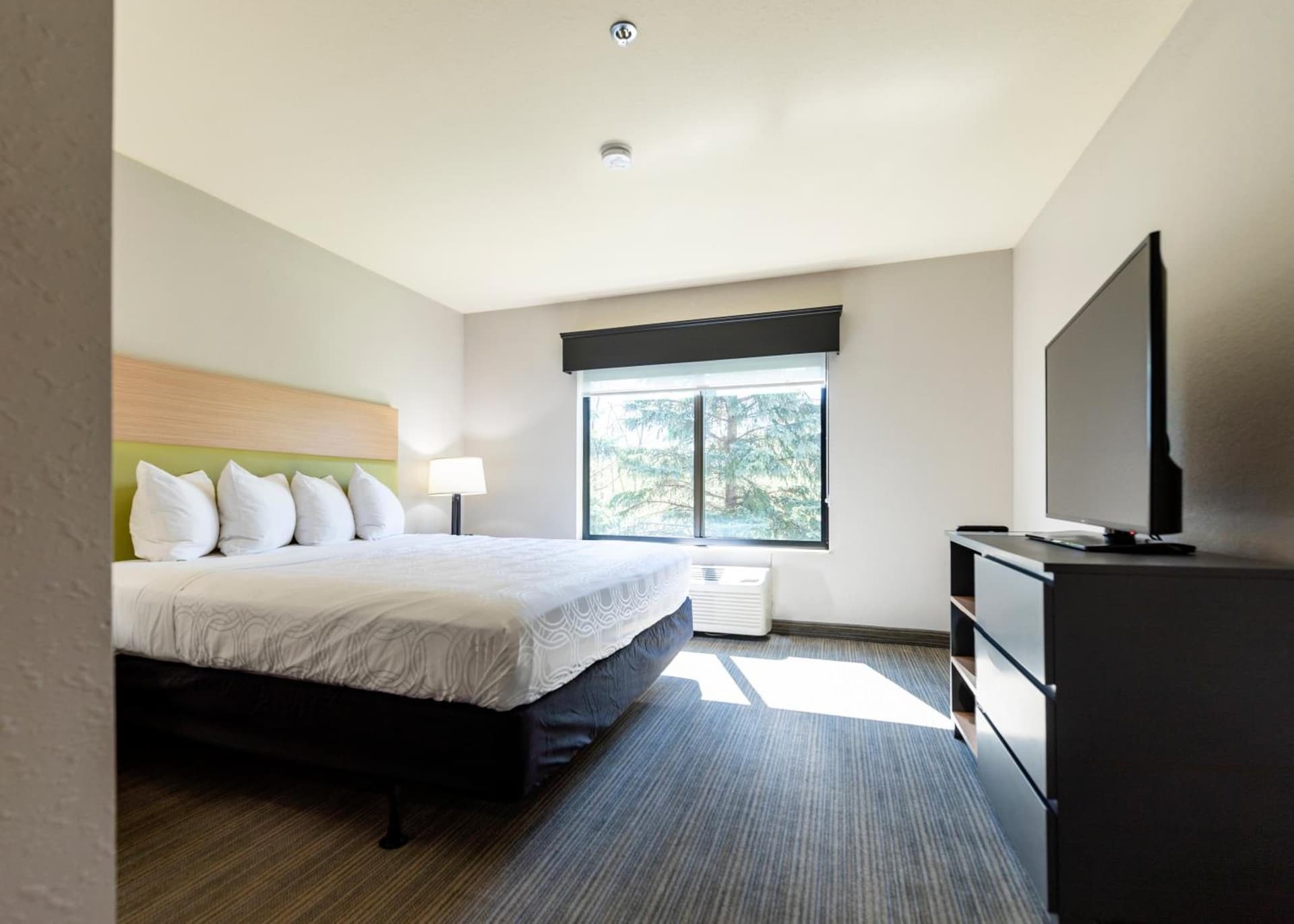 Country Inn & Suites by Radisson, Appleton Airport - Fox River Mall Area gallery photo in Appleton, WI — image 13