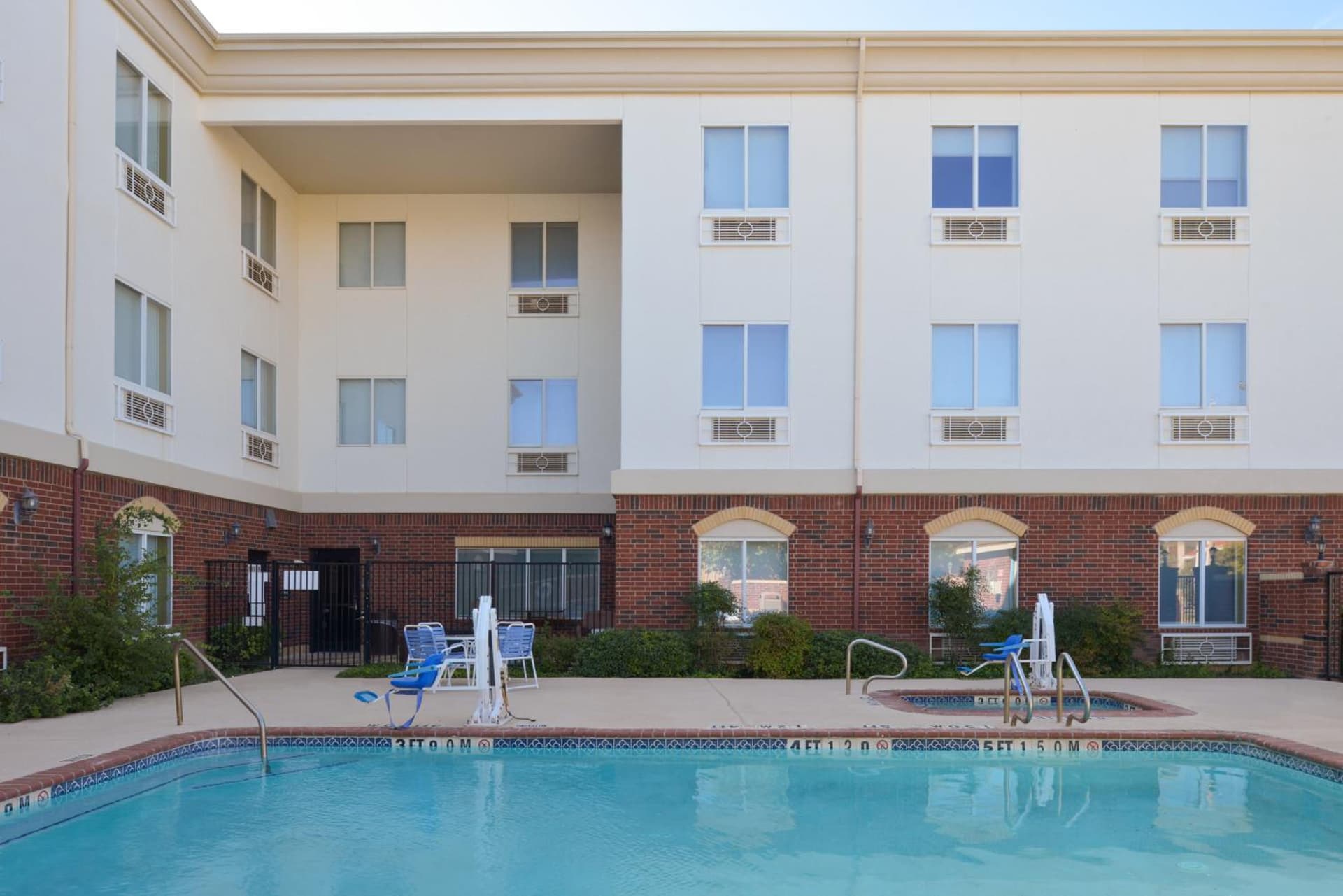 Holiday Inn Express & Suites Abilene by IHG gallery photo in Abilene, TX — image 52