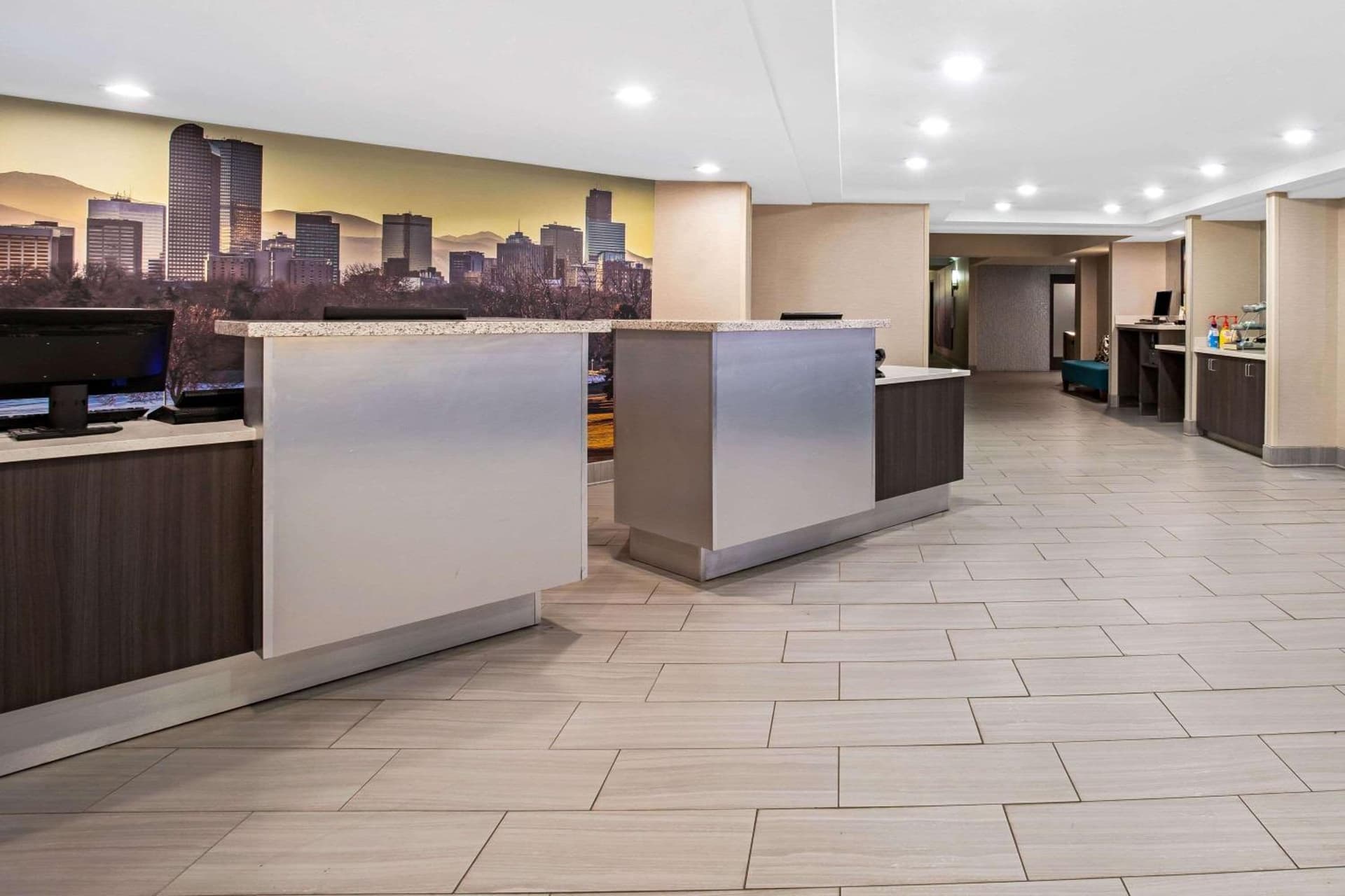 La Quinta Inn & Suites by Wyndham Denver Aurora Medical gallery photo in Aurora, CO — image 24