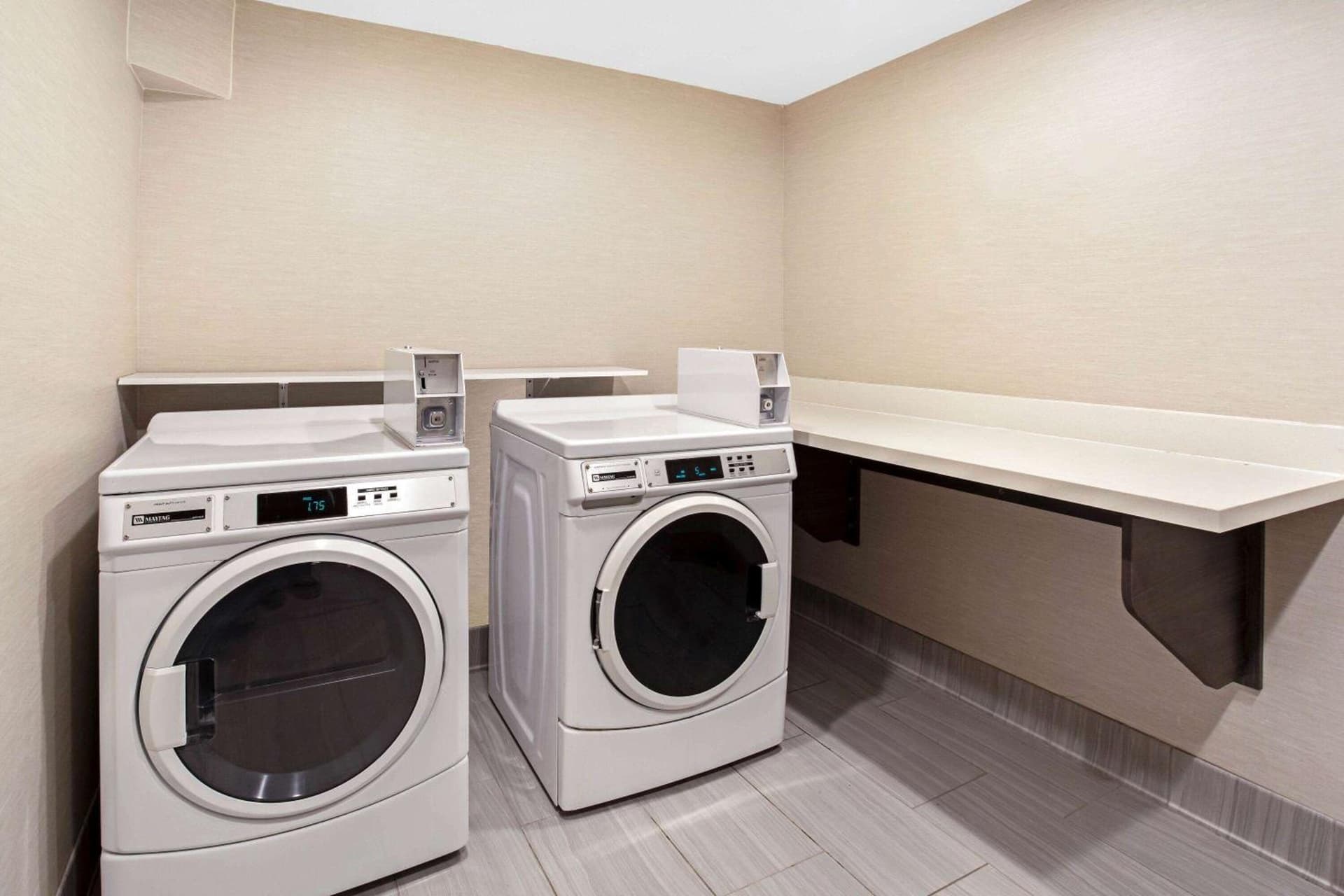 La Quinta Inn & Suites by Wyndham Denver Aurora Medical gallery photo in Aurora, CO — image 5