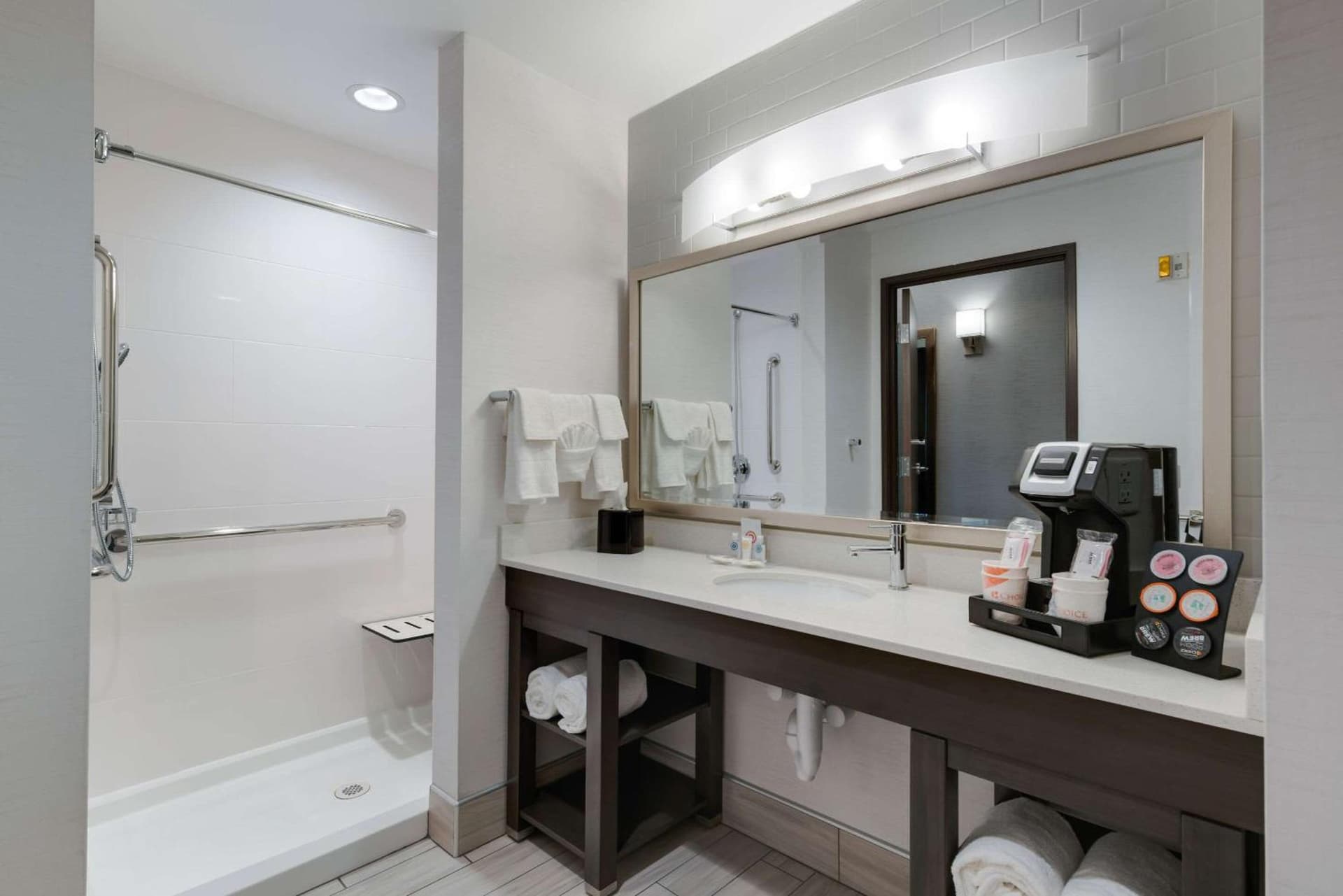 Comfort Suites Kennewick at Southridge gallery photo in Kennewick, WA — image 65