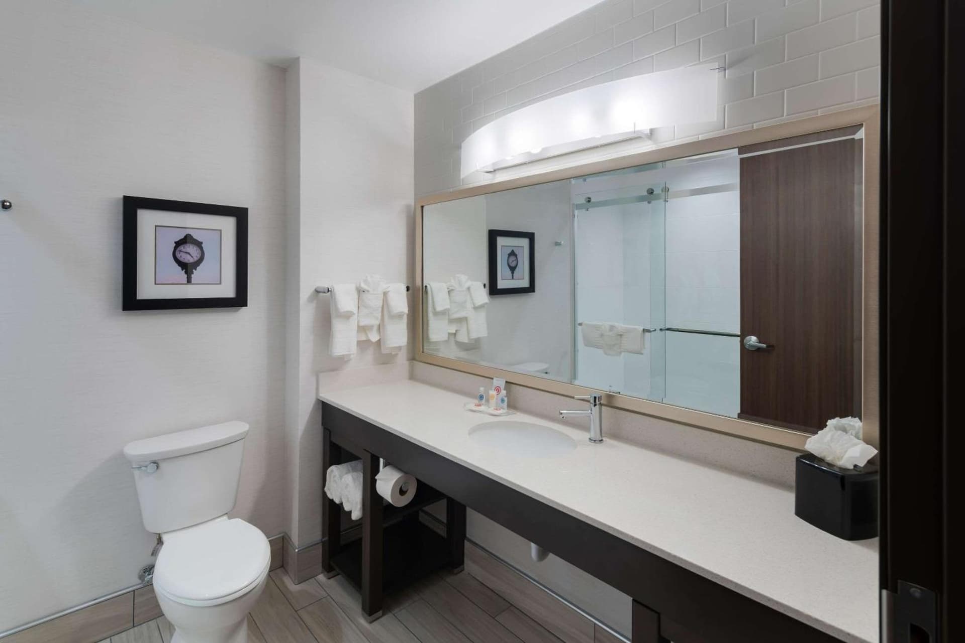 Comfort Suites Kennewick at Southridge gallery photo in Kennewick, WA — image 45