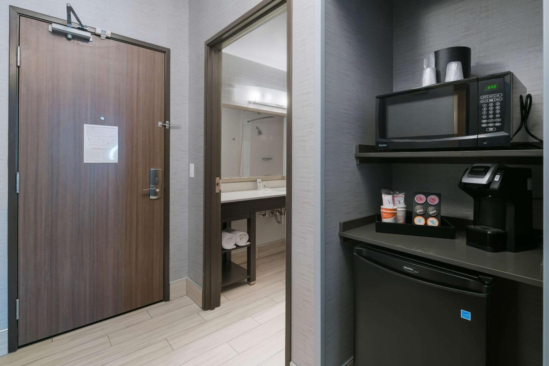 Comfort Suites Kennewick at Southridge gallery photo in Kennewick, WA — image 42