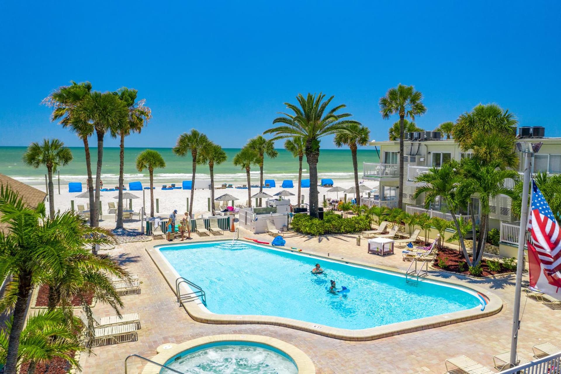 Grand Shores West interior in St Pete Beach, FL — gallery photo 2