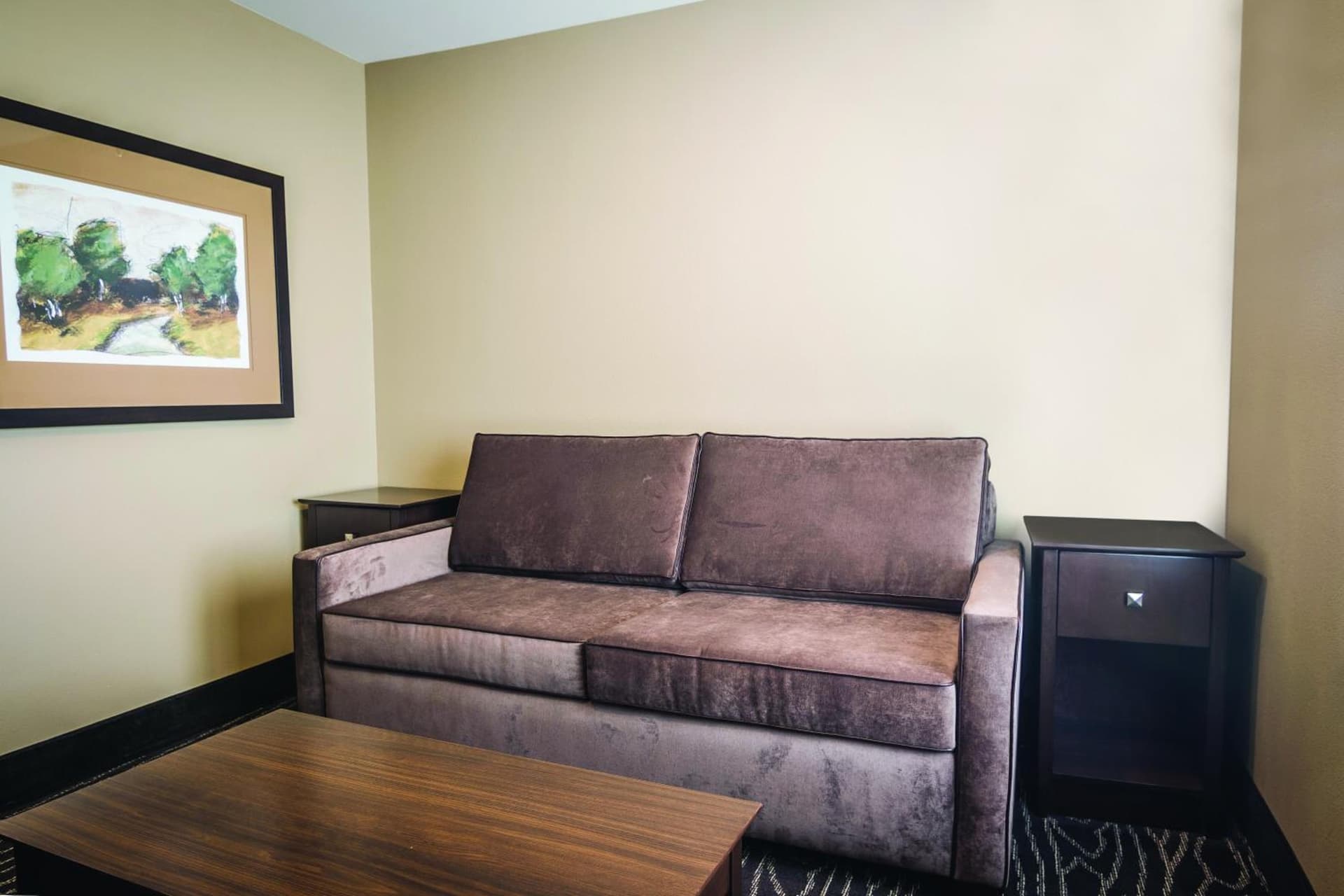 La Quinta by Wyndham Eugene interior in Eugene, OR — gallery photo 2