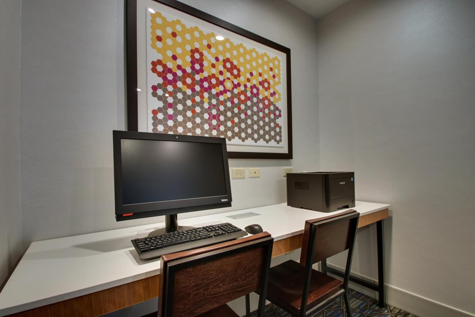Holiday Inn Express Hotel & Suites Morris by IHG gallery photo in Morris, IL — image 39