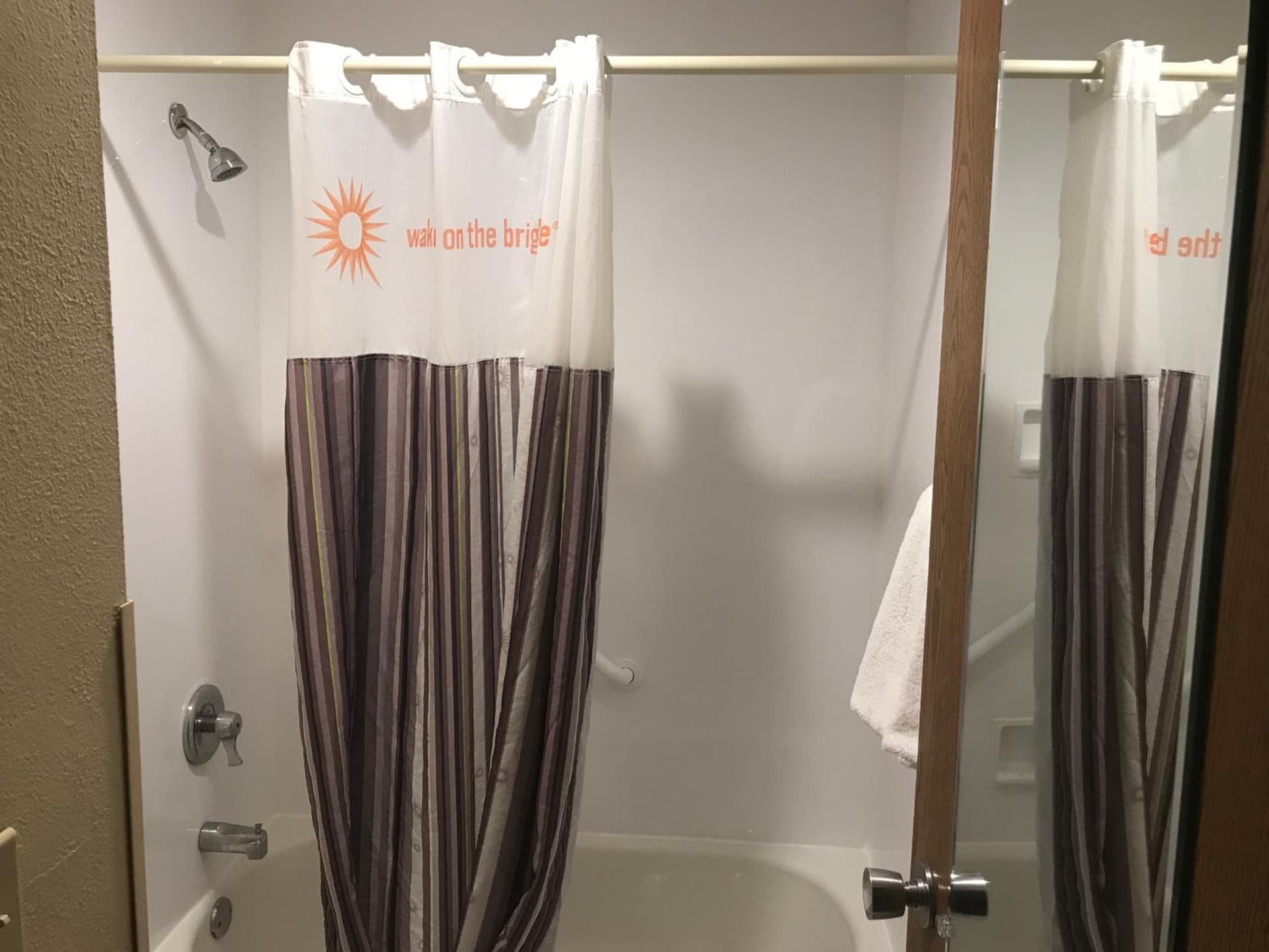 La Quinta Inn by Wyndham Indianapolis Airport Executive Dr gallery photo in Indianapolis, IN — image 35