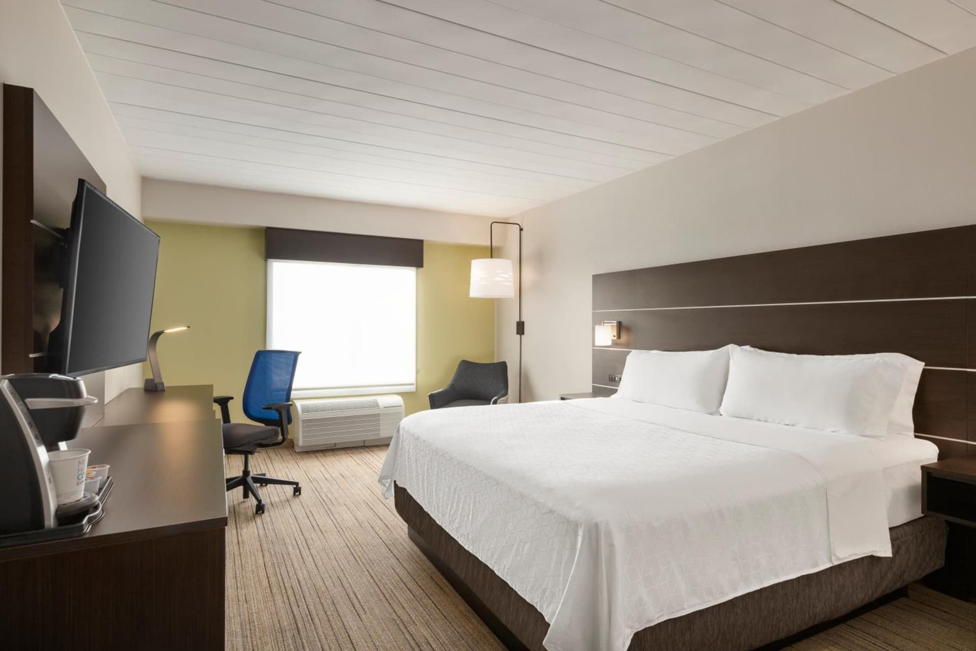 Holiday Inn Express Hotel & Suites Fort Myers East - The Forum by IHG gallery photo in Fort Myers, FL — image 34
