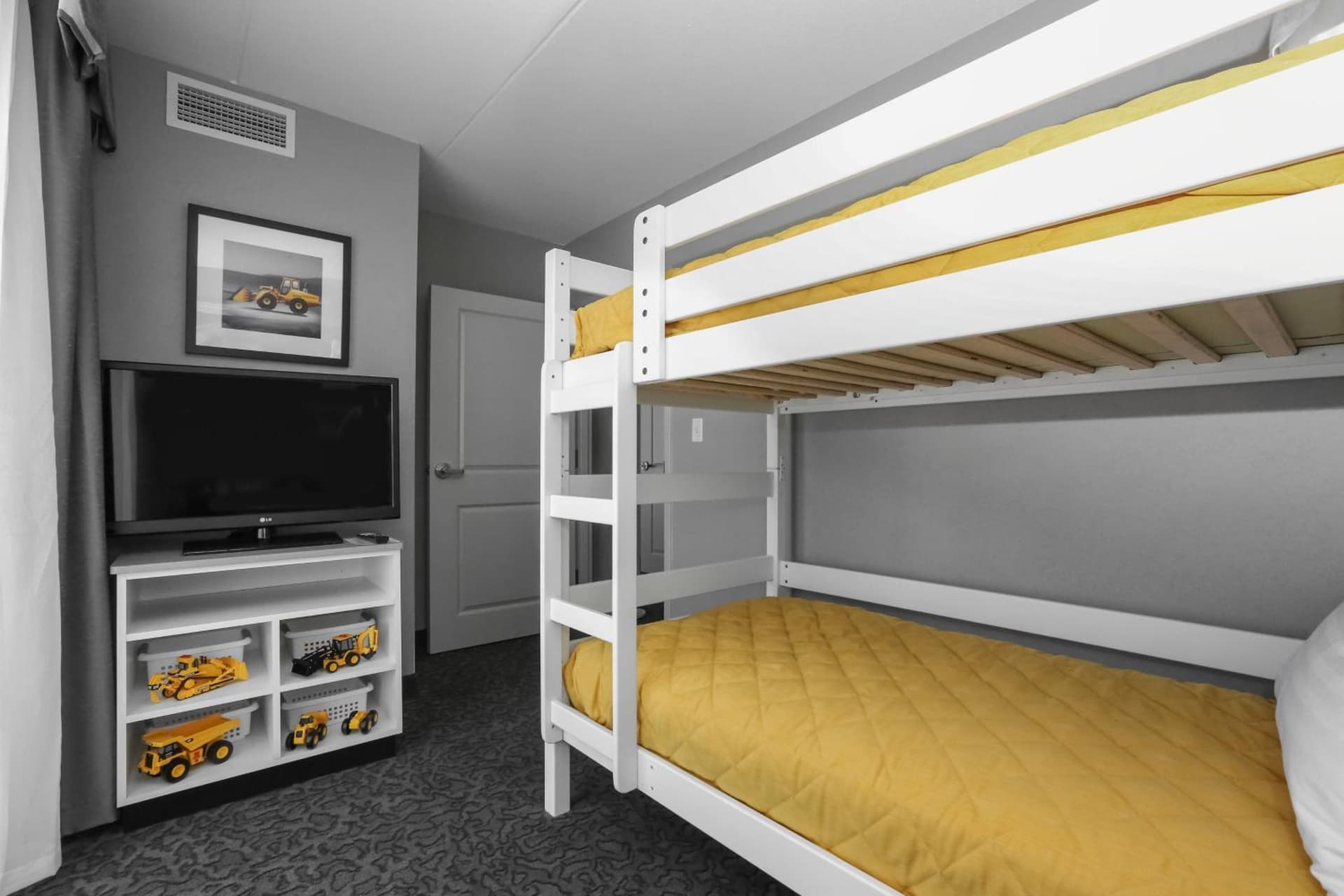 Holiday Inn and Suites East Peoria by IHG gallery photo in Peoria, IL — image 67