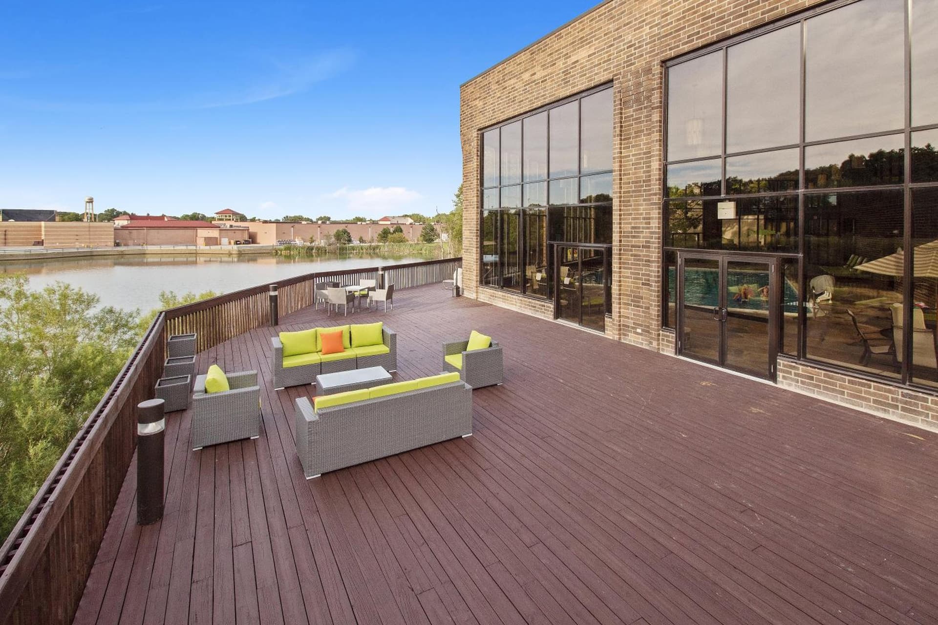 Holiday Inn Chicago Nw Crystal Lk Conv Ctr by IHG gallery photo in Crystal Lake, IL — image 58
