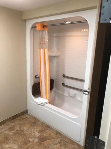 La Quinta by Wyndham Columbus - Grove City property views in Grove City, OH — gallery photo 3