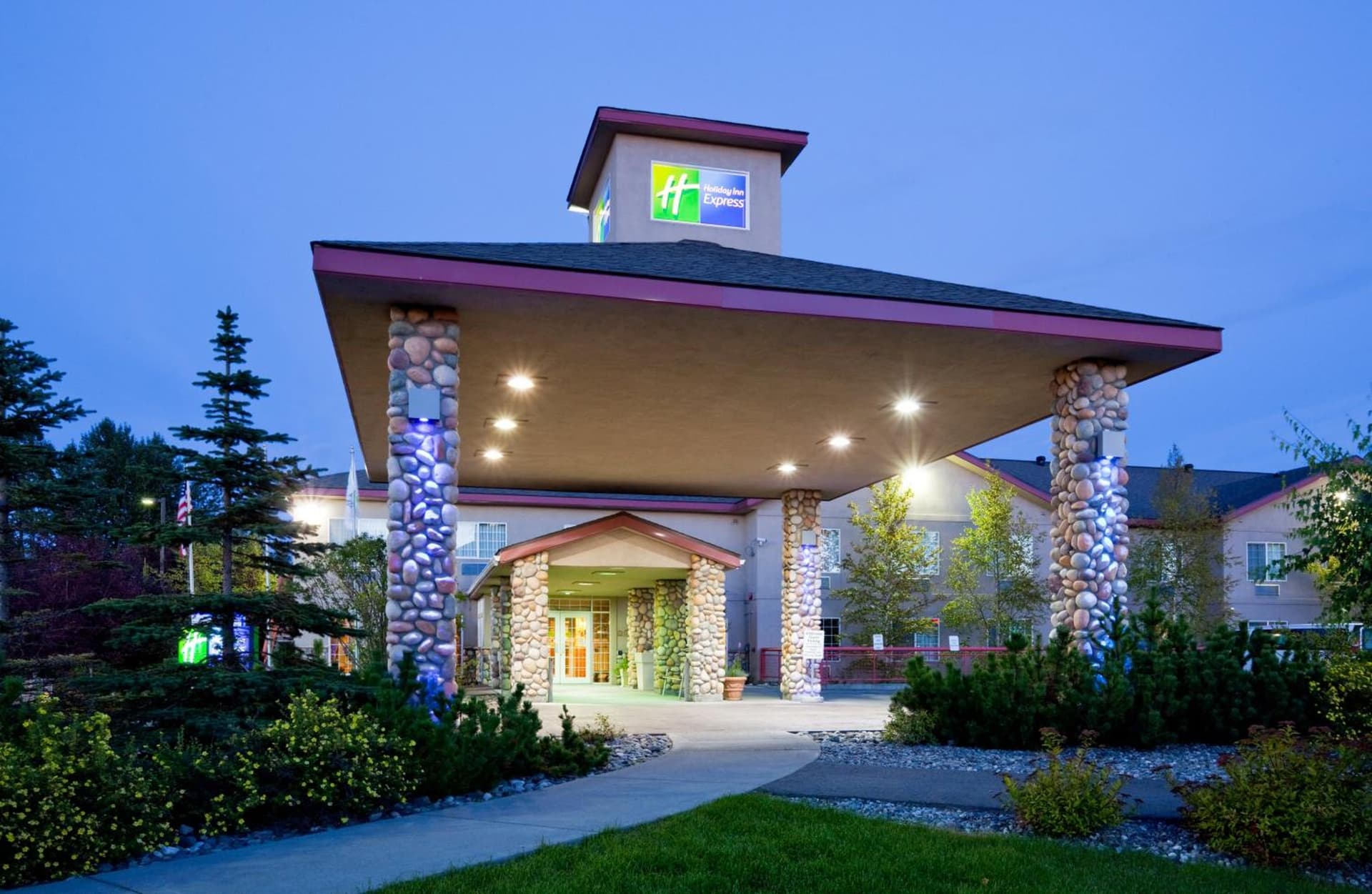 Wyndham Garden Anchorage Airport — hotel in Anchorage, Alaska