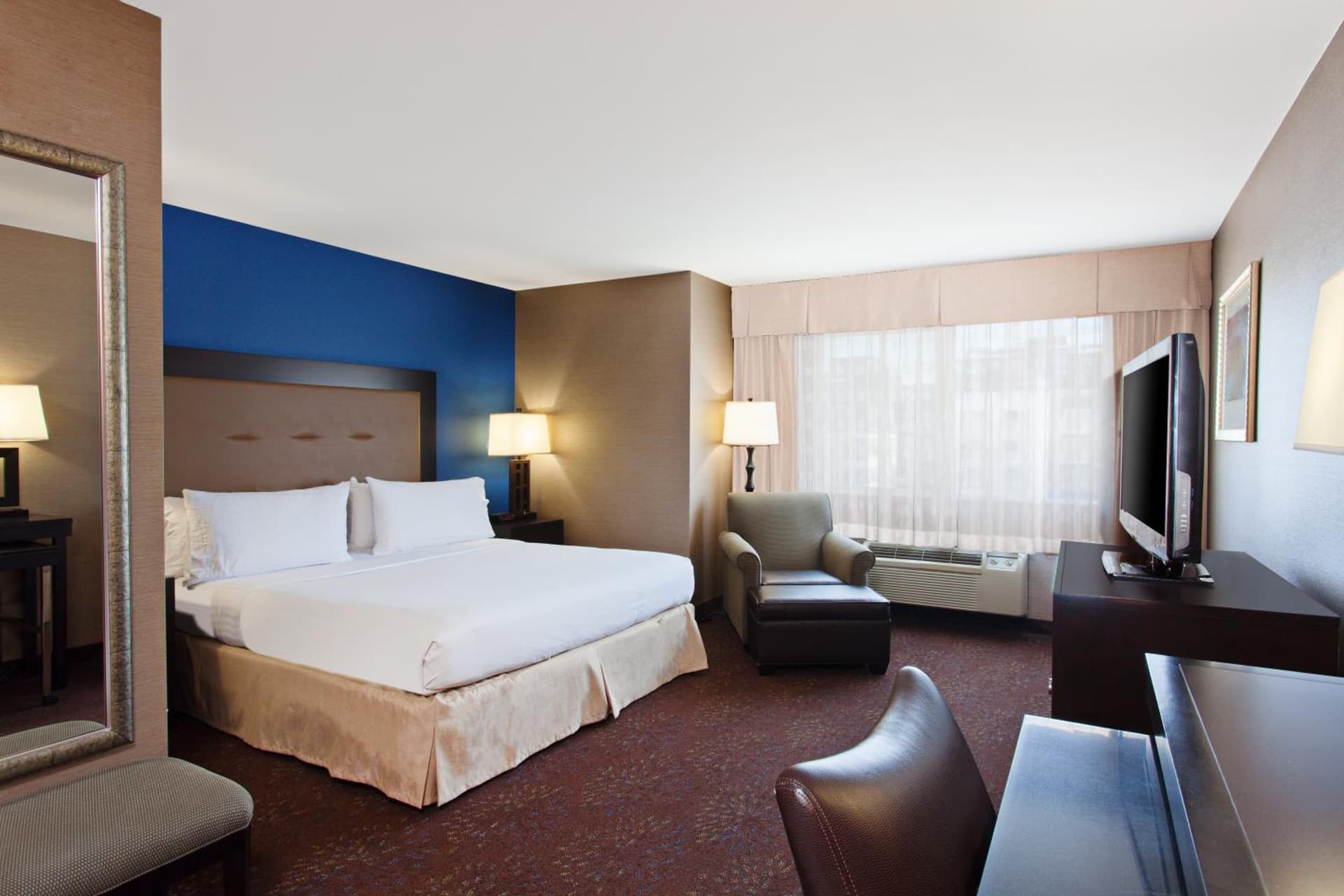 Holiday Inn Express & Suites Seattle Downtown - Lake Union by IHG gallery photo in Seattle, WA — image 26