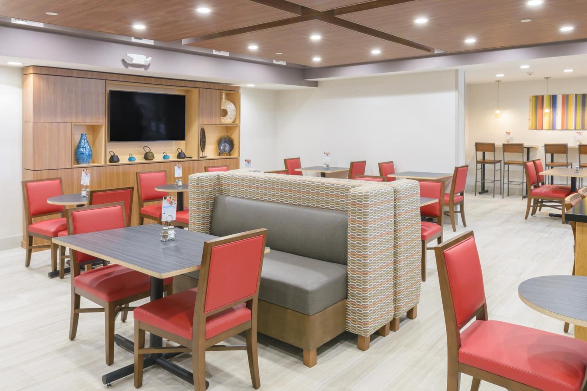 Holiday Inn Express Southington by IHG gallery photo in Southington — image 48