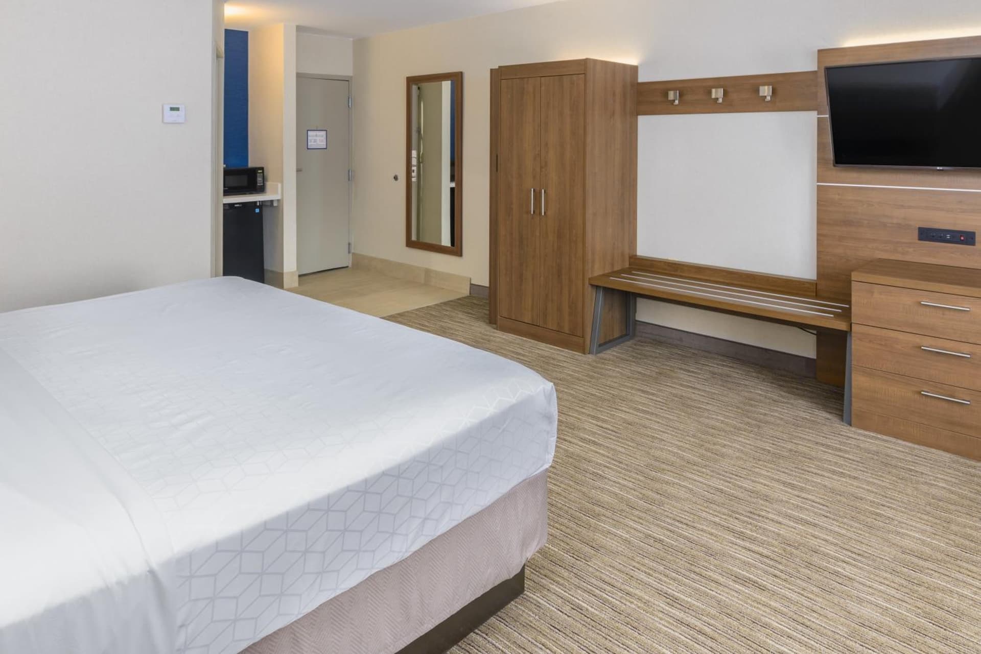 Holiday Inn Express Southington by IHG gallery photo in Southington — image 37