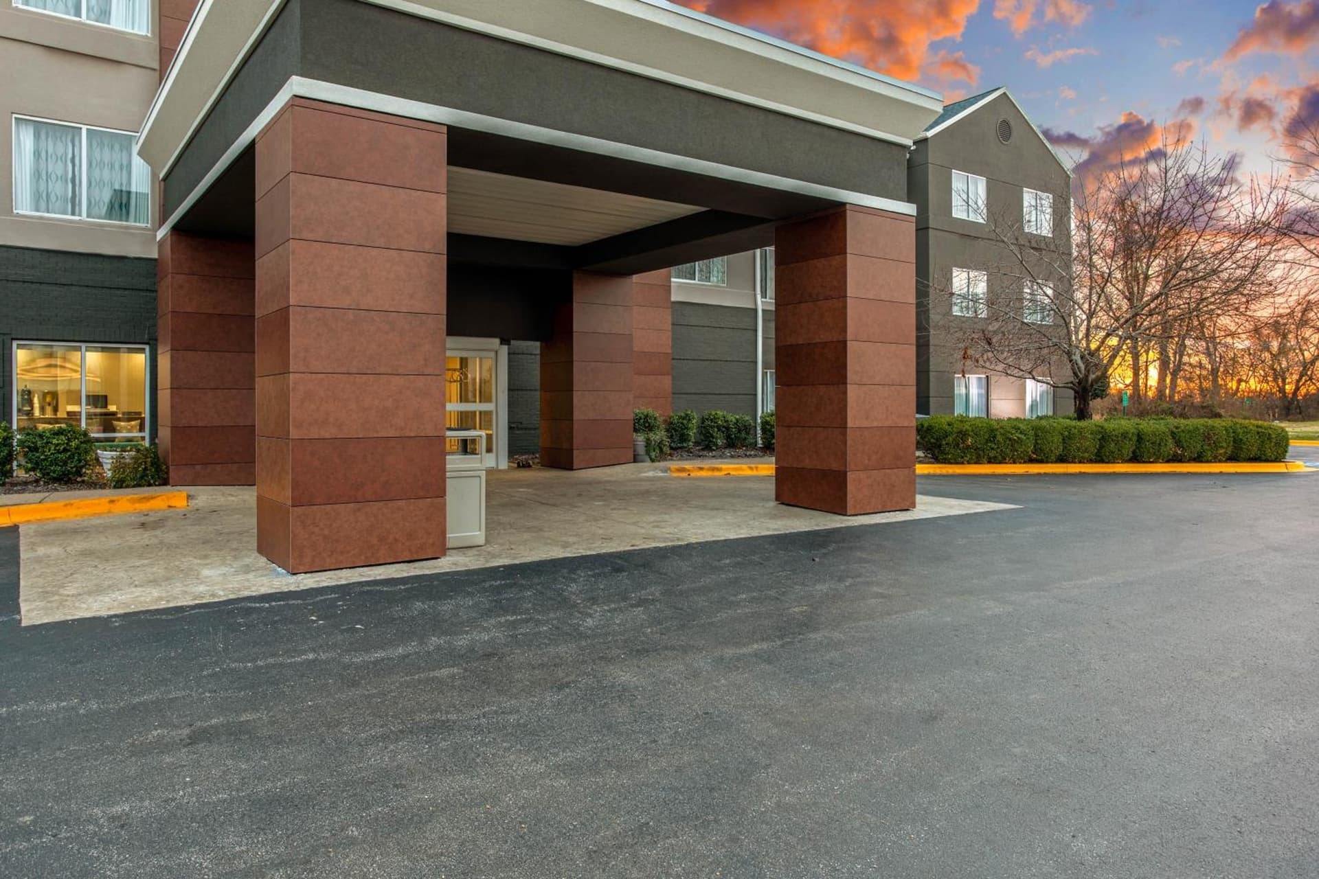 La Quinta by Wyndham Hopkinsville gallery photo in Hopkinsville, KY — image 9