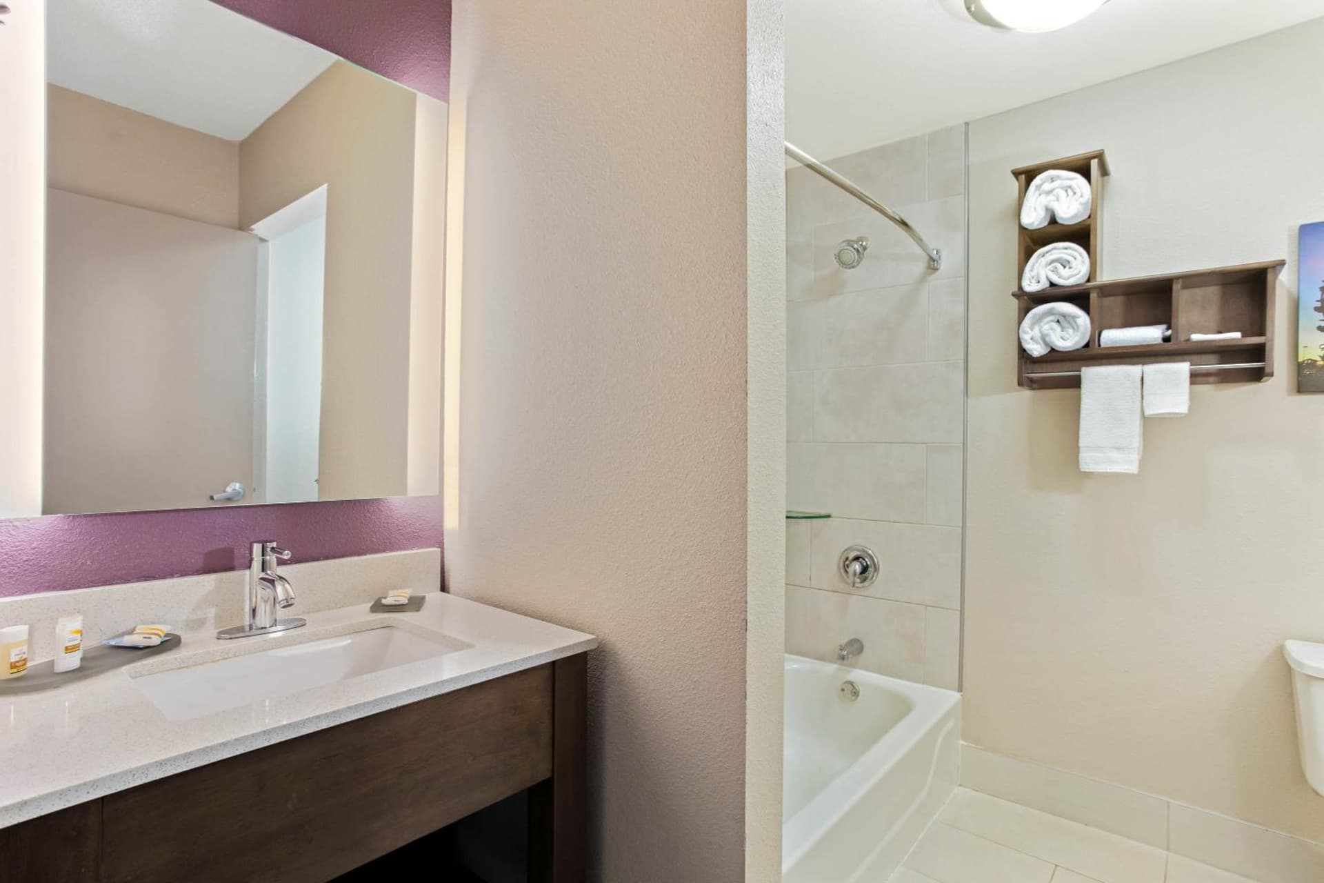 La Quinta by Wyndham Hopkinsville gallery photo in Hopkinsville, KY — image 71