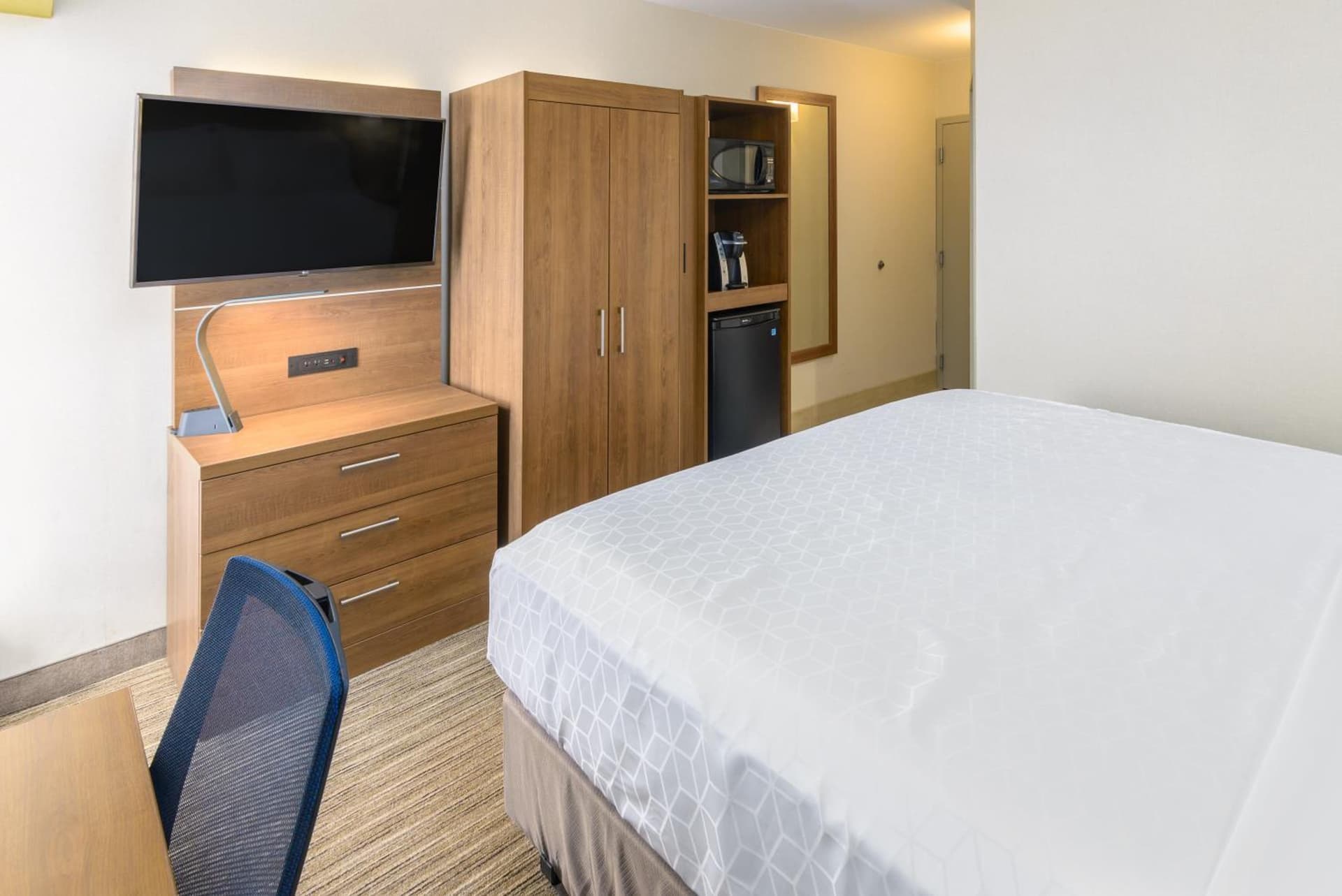 Holiday Inn Express Southington by IHG gallery photo in Southington — image 8