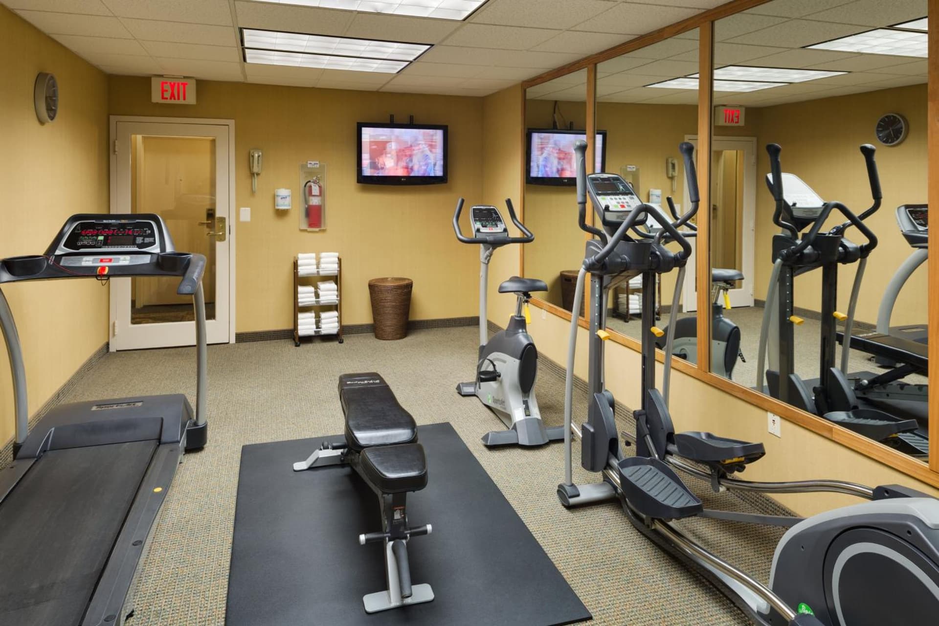 Holiday Inn Express Southington by IHG gallery photo in Southington — image 12