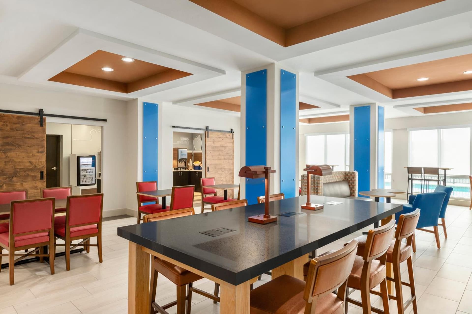 Holiday Inn Express Hotel & Suites Fort Myers East - The Forum by IHG gallery photo in Fort Myers, FL — image 16