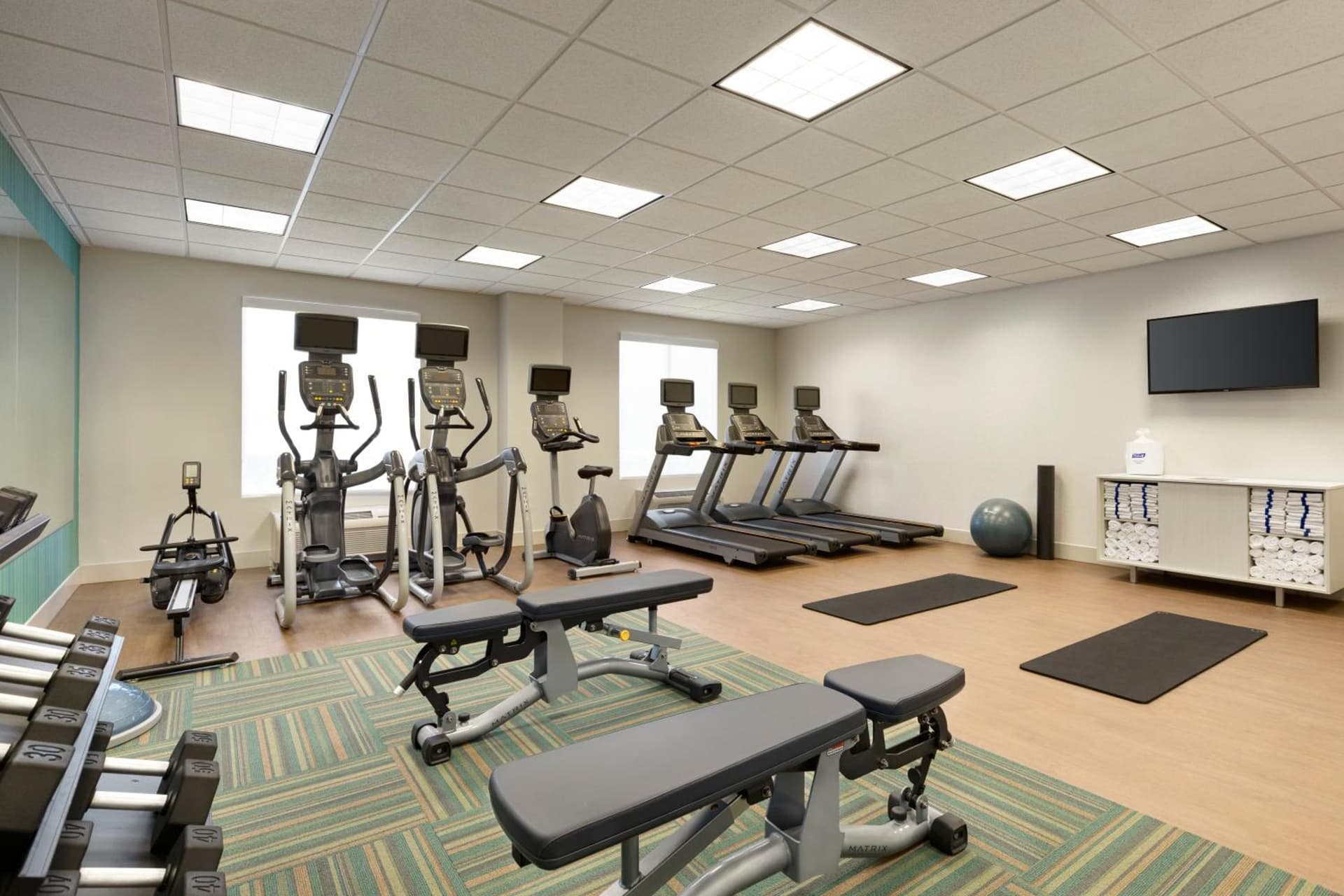Holiday Inn Express Hotel & Suites Fort Myers East - The Forum by IHG gallery photo in Fort Myers, FL — image 11