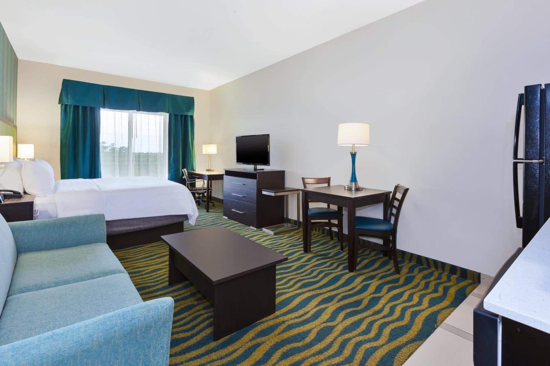 Holiday Inn Express & Suites Southport - Oak Island Area by IHG gallery photo in Oak Island, NC — image 36