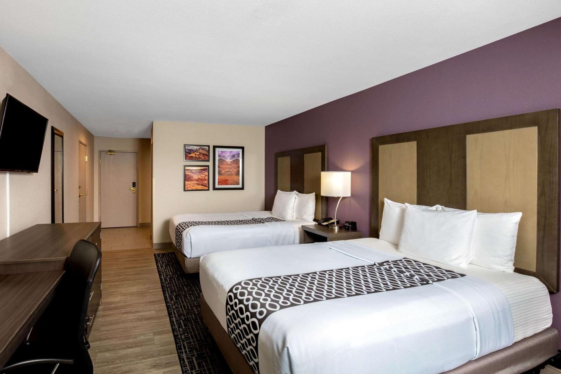 La Quinta Inn & Suites by Wyndham Las Vegas Nellis gallery photo in Las Vegas, NV — image 45