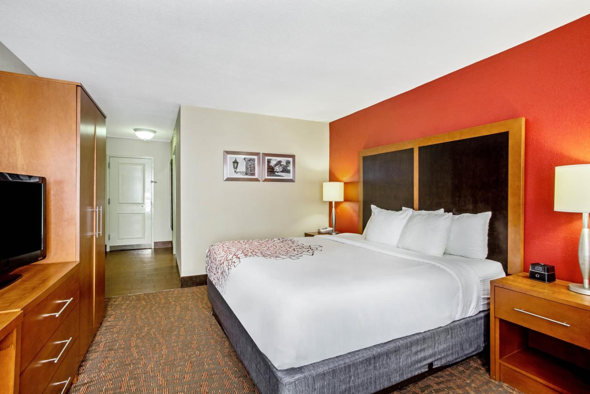 La Quinta by Wyndham Williamsburg Historic Area interior in Williamsburg, VA — gallery photo 2