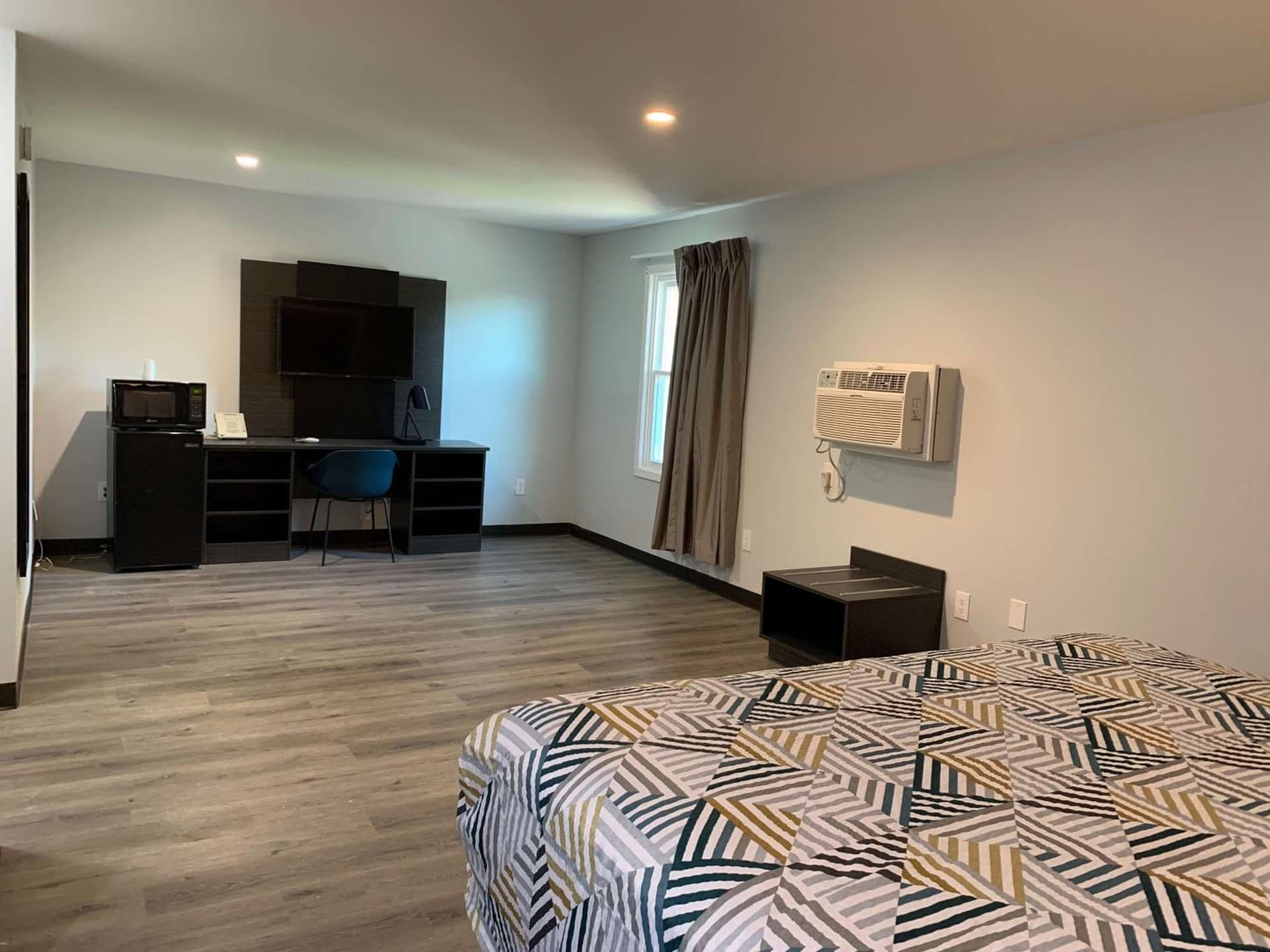 Motel 6 Rockford, Il interior in Rockford, IL — gallery photo 2
