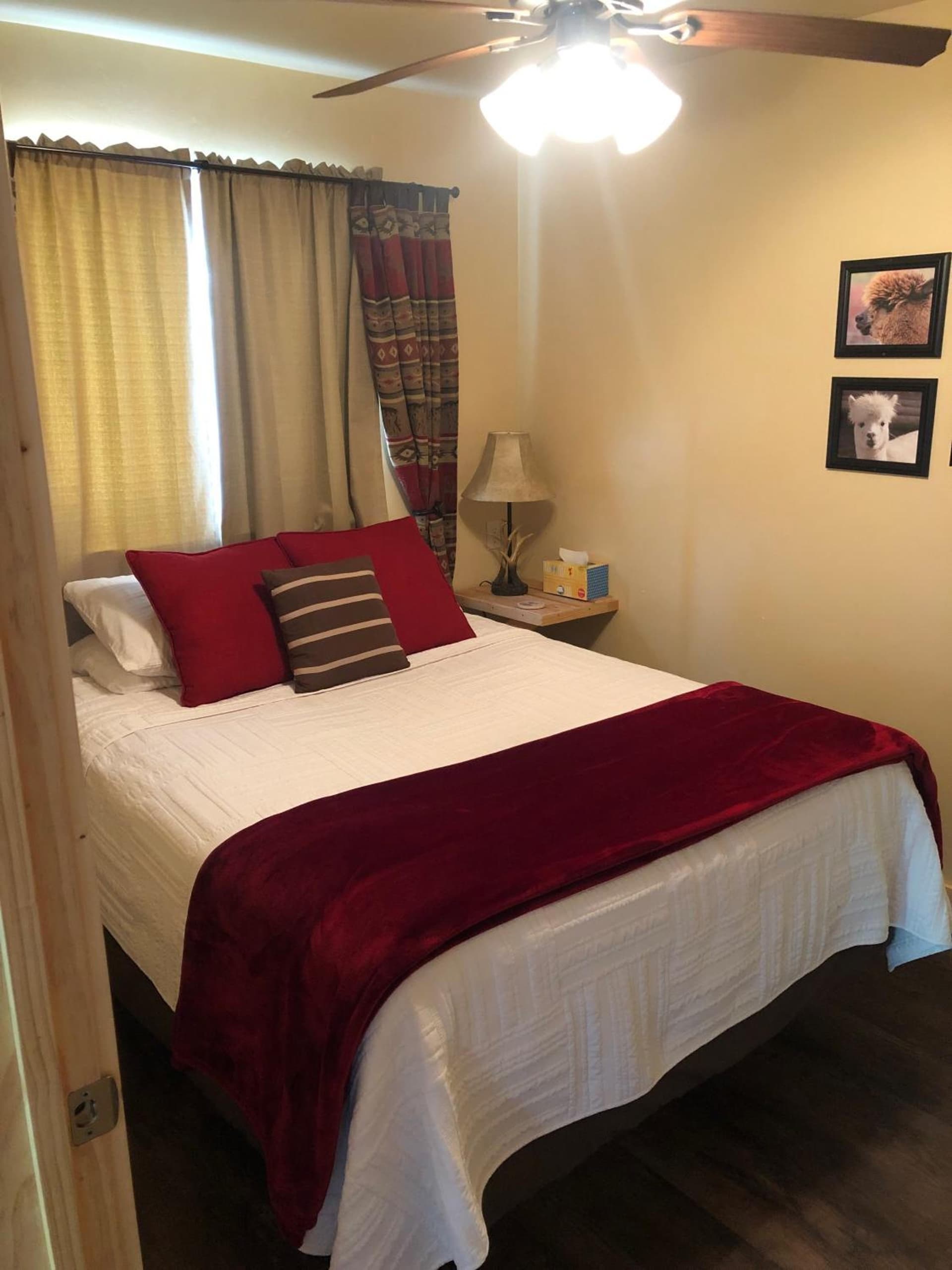 Alpaca Inn, The interior in Lava Hot Springs, ID — gallery photo 2