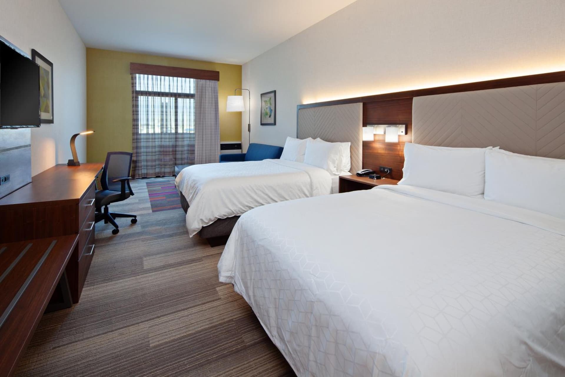 Holiday Inn Express Hotel & Suites Ventura Harbor by IHG gallery photo in Ventura, CA — image 33
