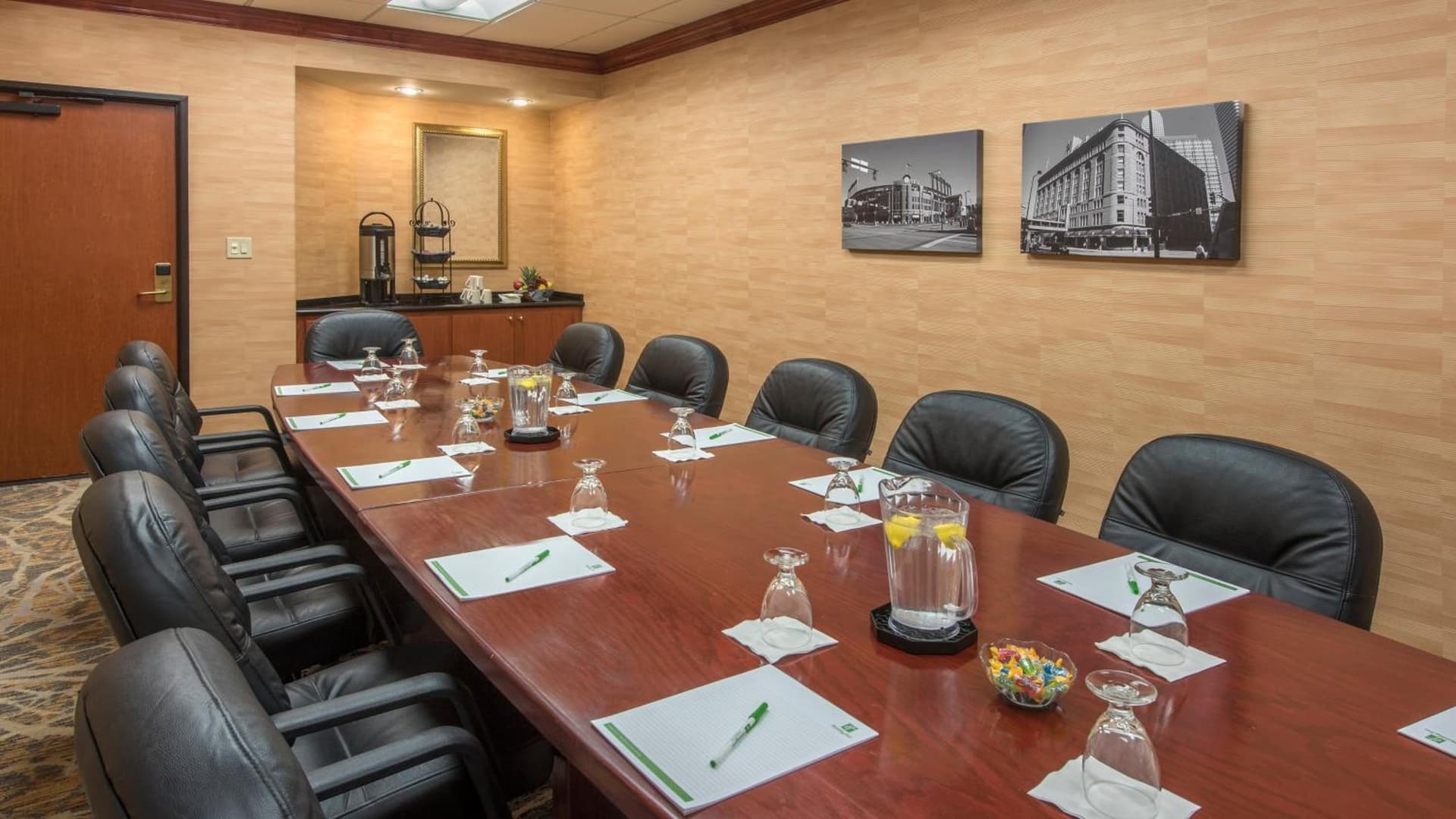 Holiday Inn Denver Lakewood by IHG gallery photo in Lakewood, CO — image 10