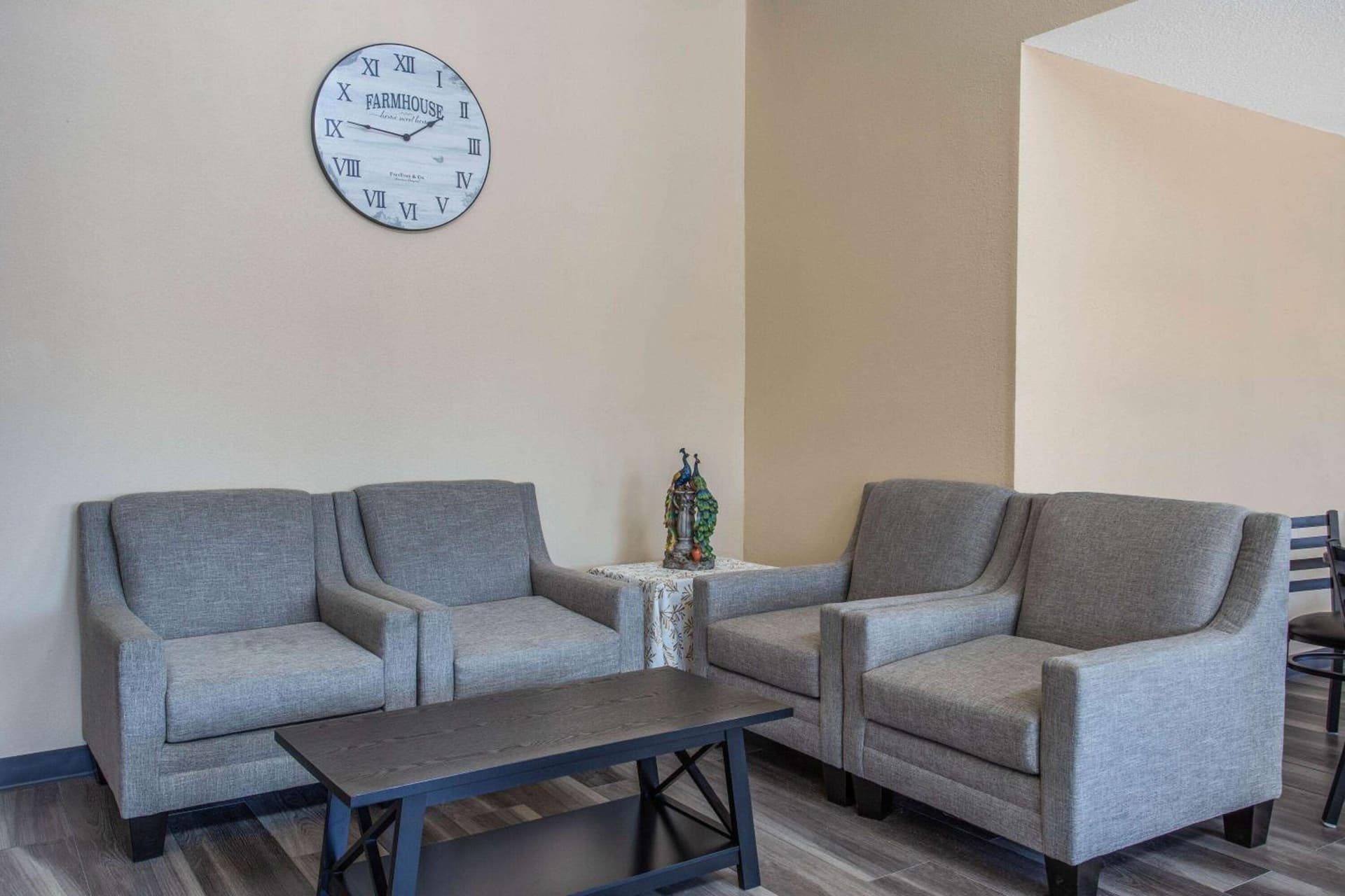 Baymont by Wyndham Joliet gallery photo in Joliet, IL — image 32