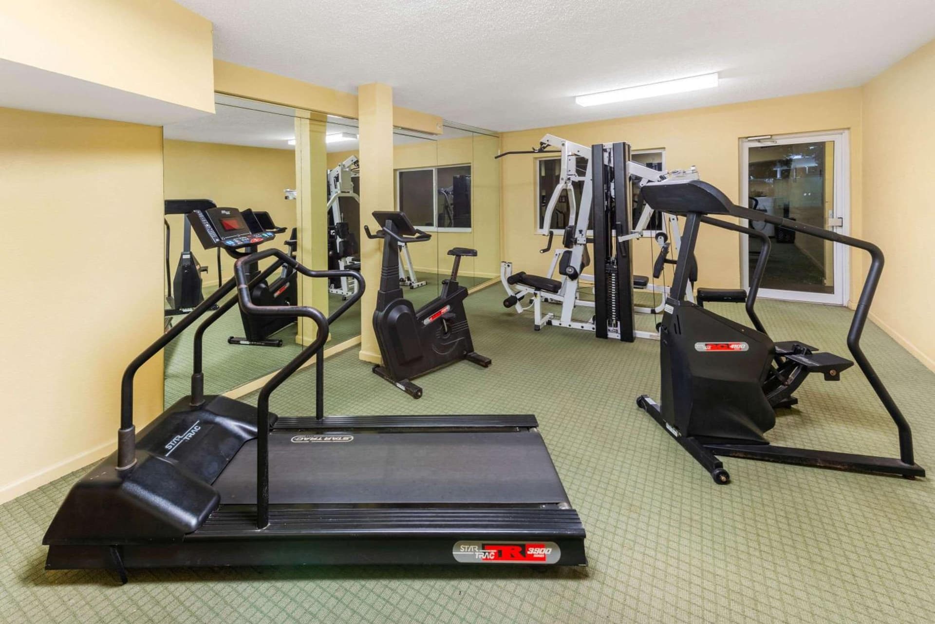 La Quinta by Wyndham Fort Lauderdale Pompano Beach gallery photo in Fort Lauderdale, FL — image 18