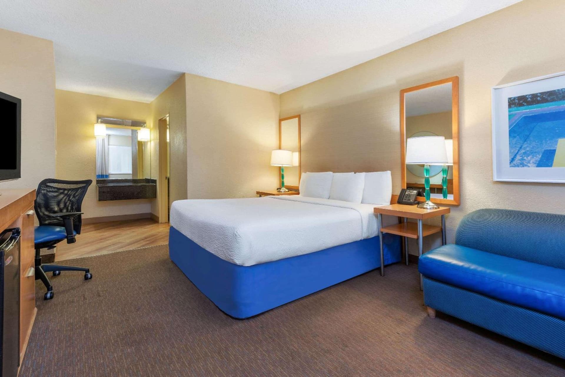 La Quinta by Wyndham Fort Lauderdale Pompano Beach gallery photo in Fort Lauderdale, FL — image 9