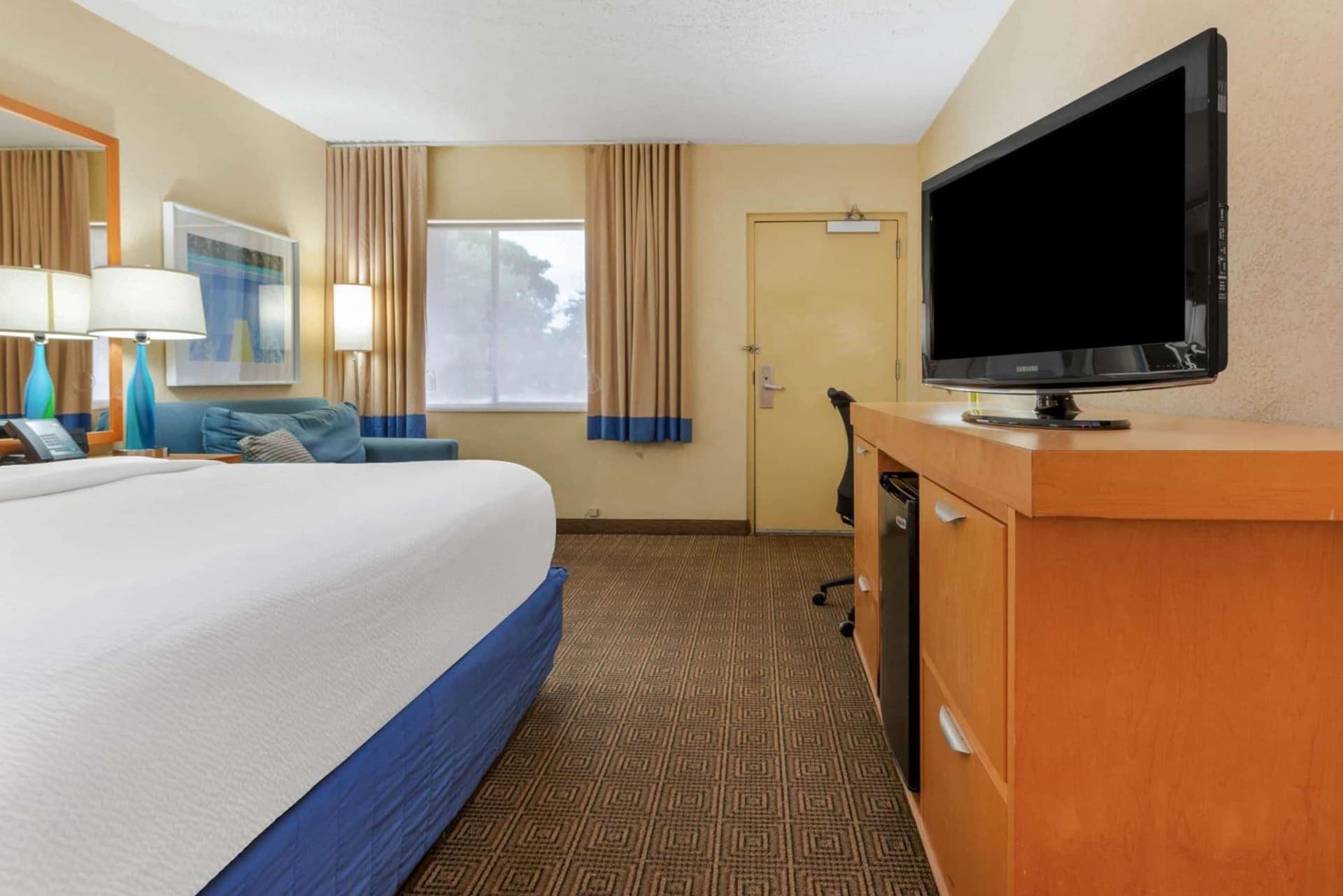La Quinta by Wyndham Fort Lauderdale Pompano Beach gallery photo in Fort Lauderdale, FL — image 30