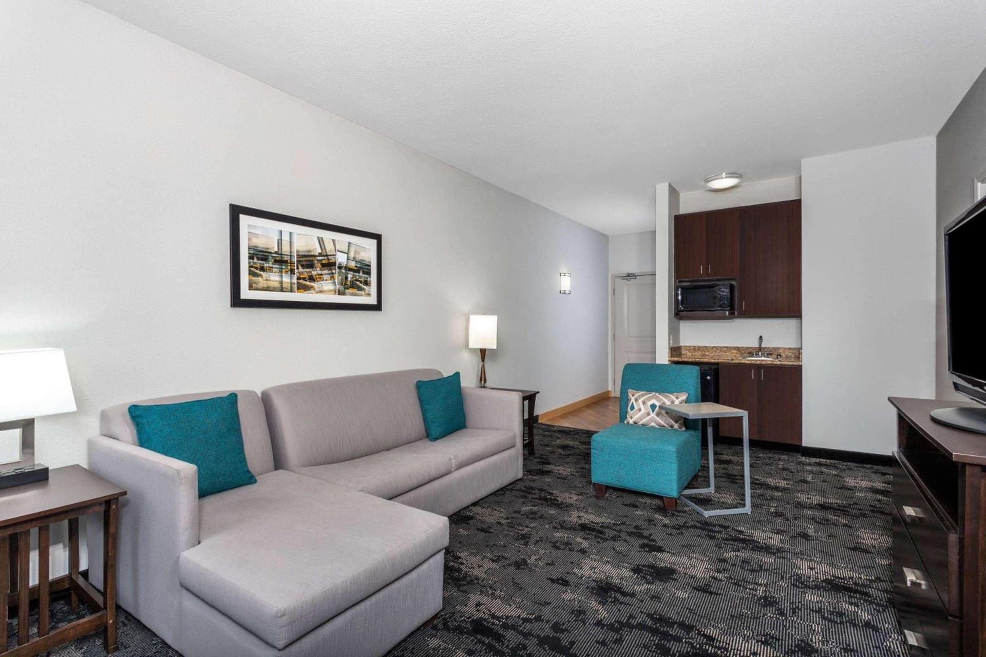La Quinta by Wyndham Columbus - Edinburgh gallery photo in Columbus, IN — image 16